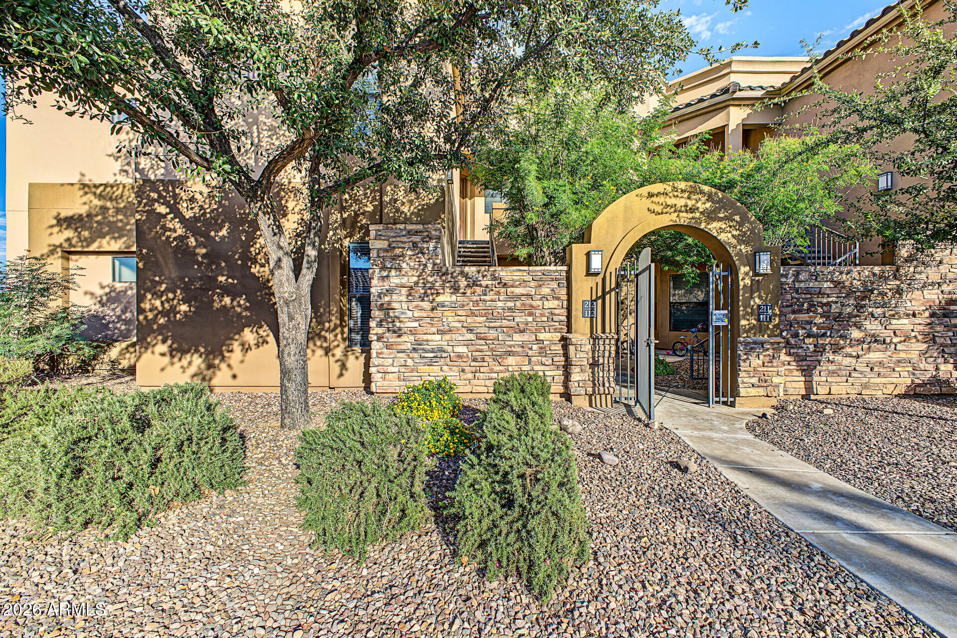 7027 N Scottsdale Road Unit 212 — photo
