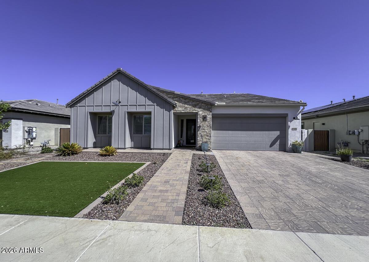 1540 E San Carlos Way — photo