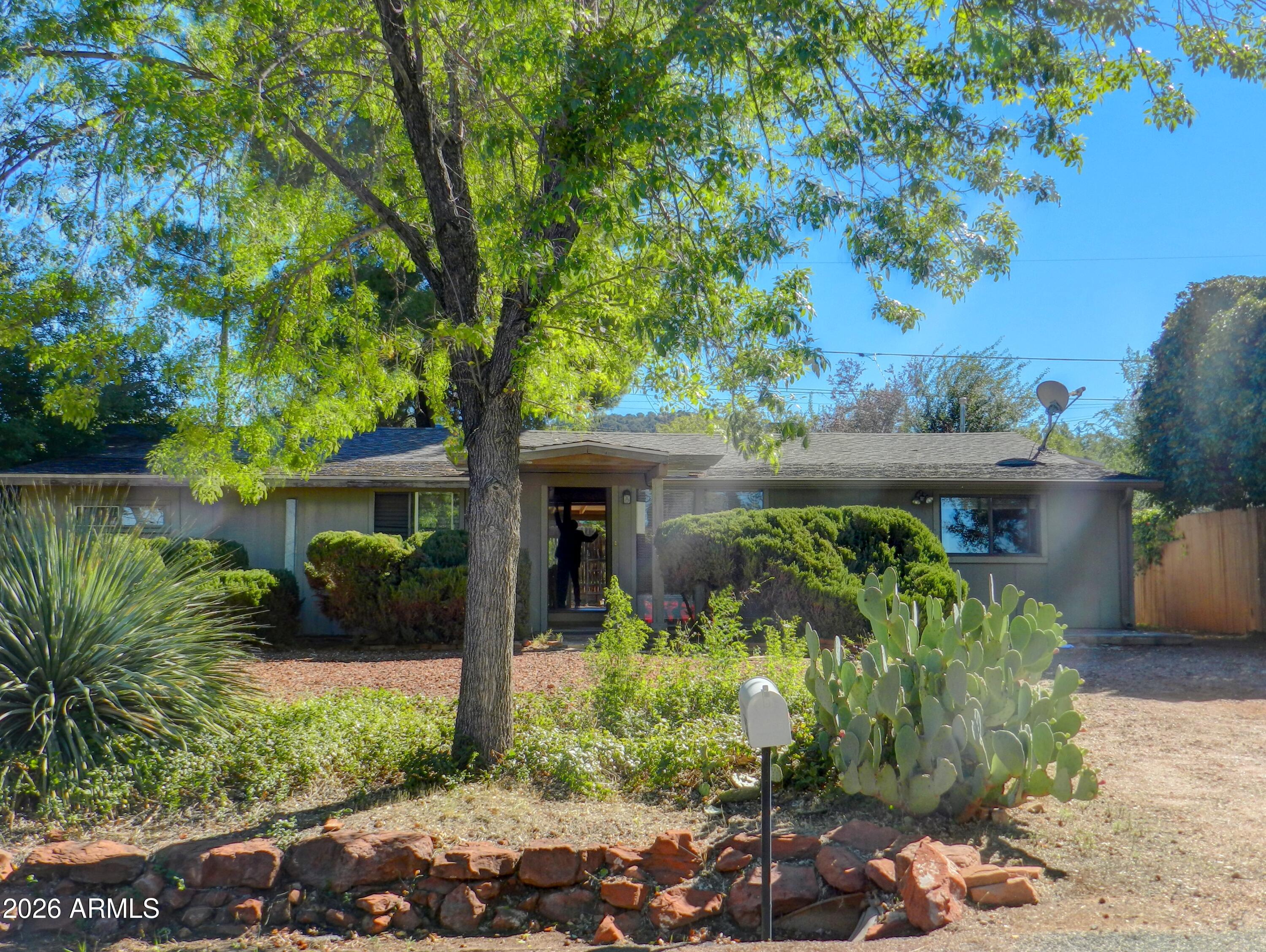 250 View Drive — photo