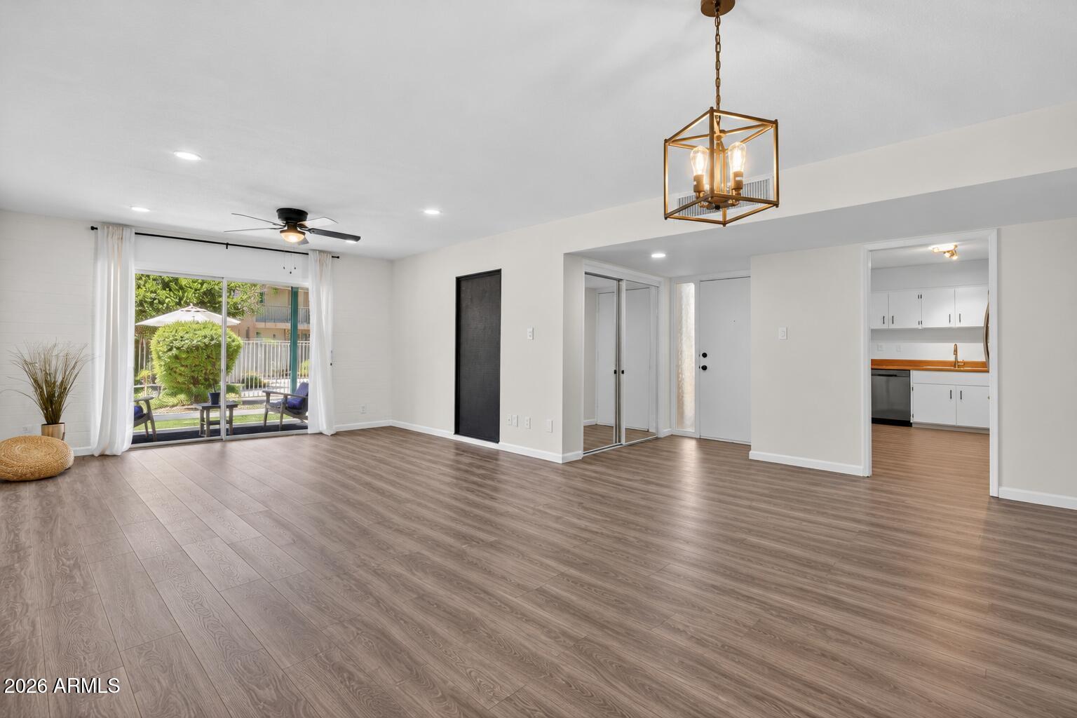 3655 N 5th Avenue Unit 105 — photo