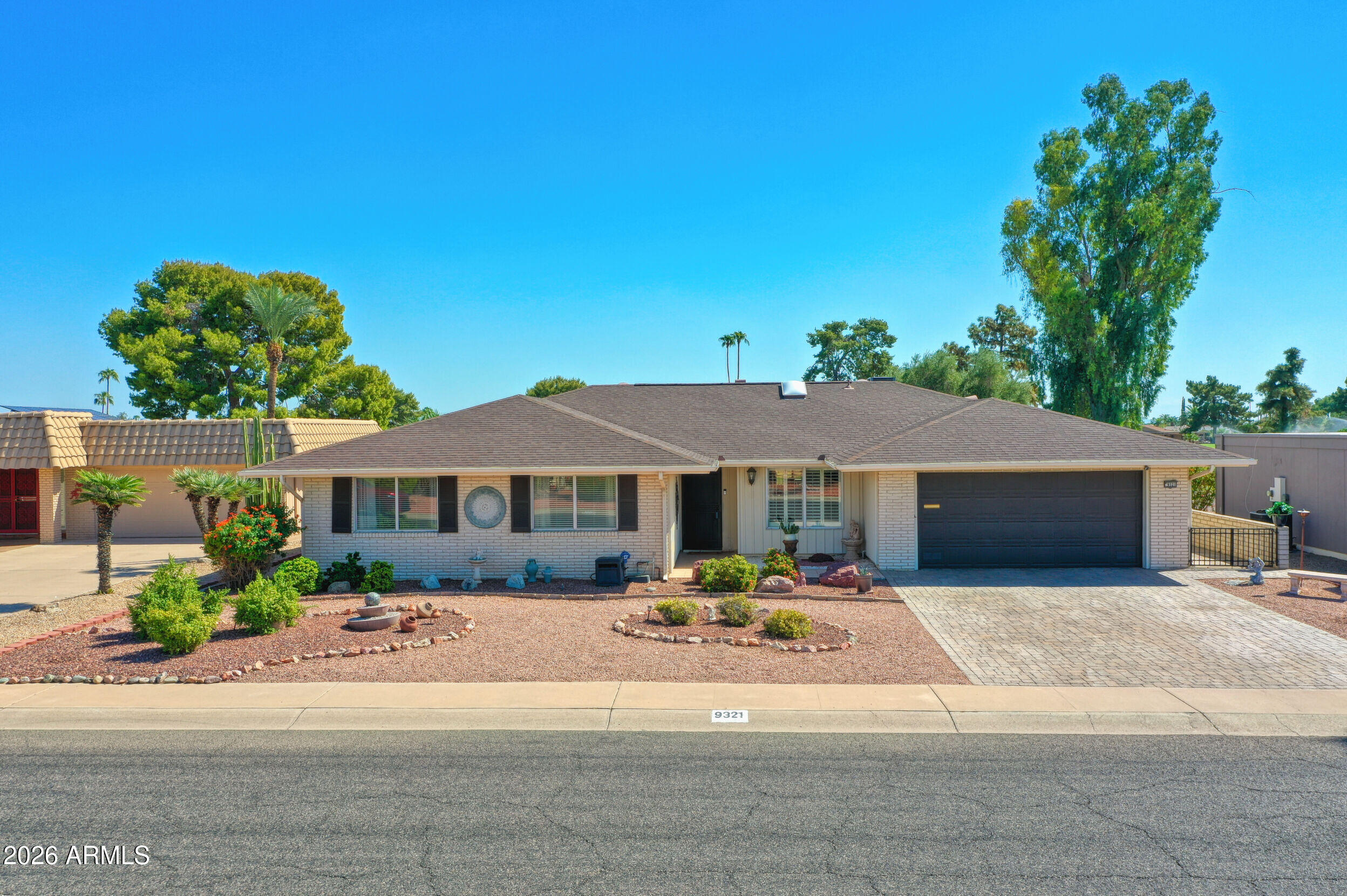 9321 W Briarwood Circle — photo