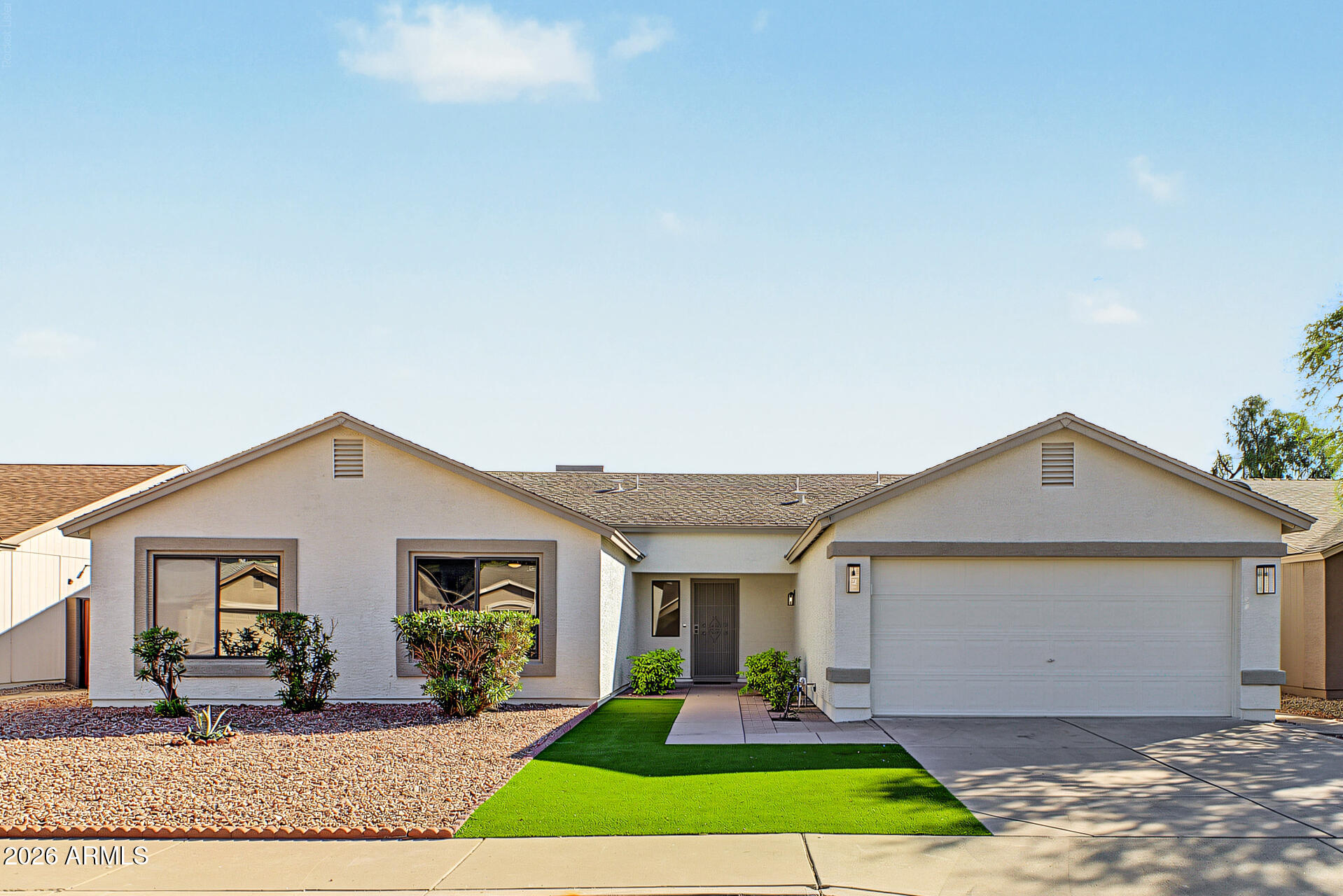3061 W Country Club Terrace — photo