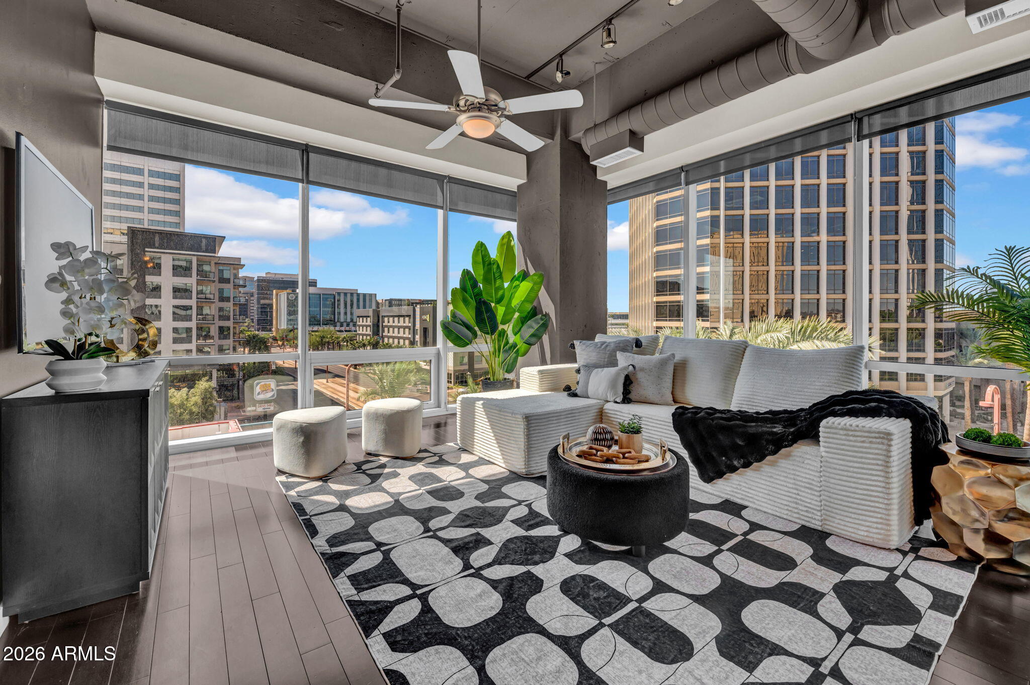 1 E Lexington Avenue Unit 410 — photo