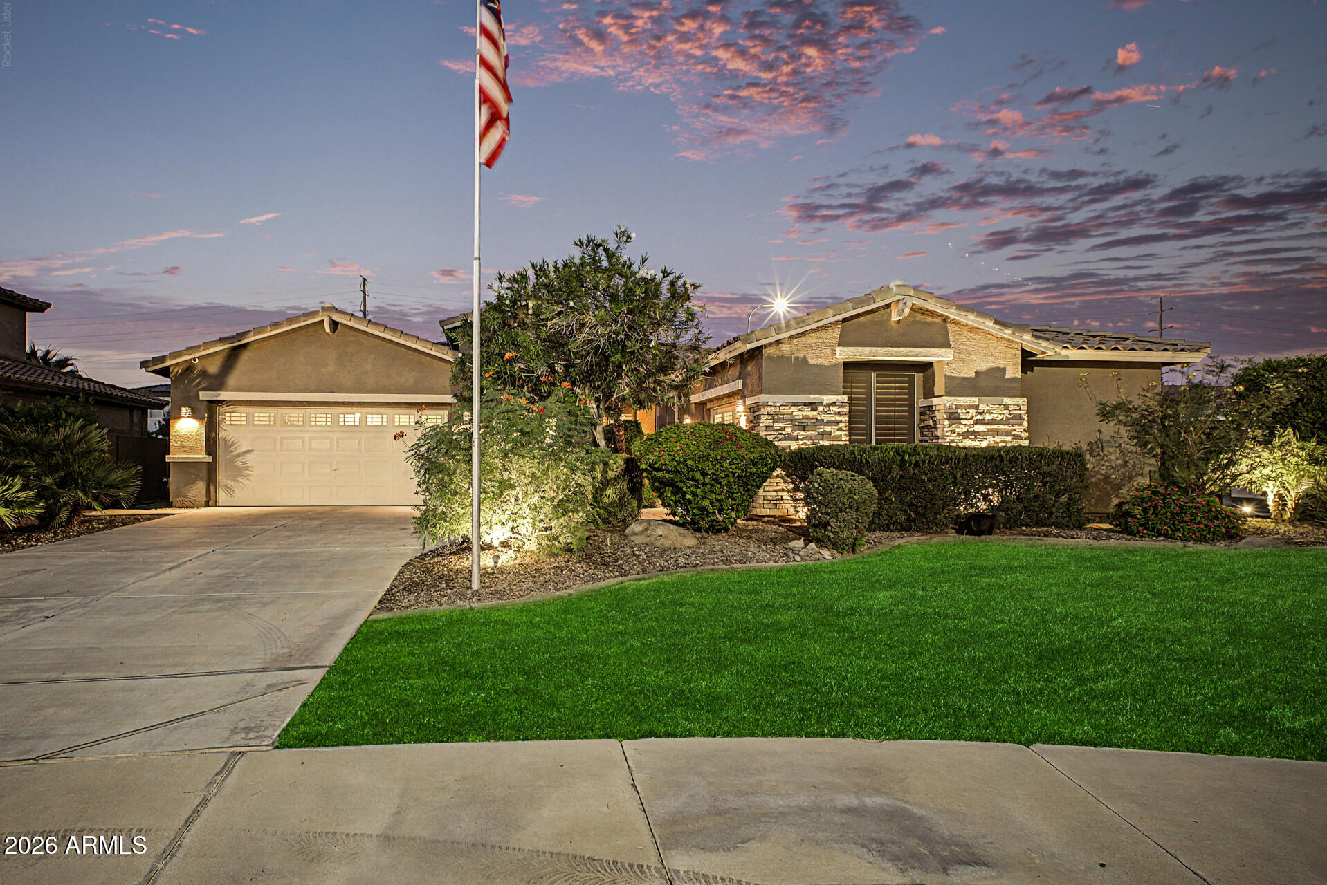 2652 E Zion Way — photo
