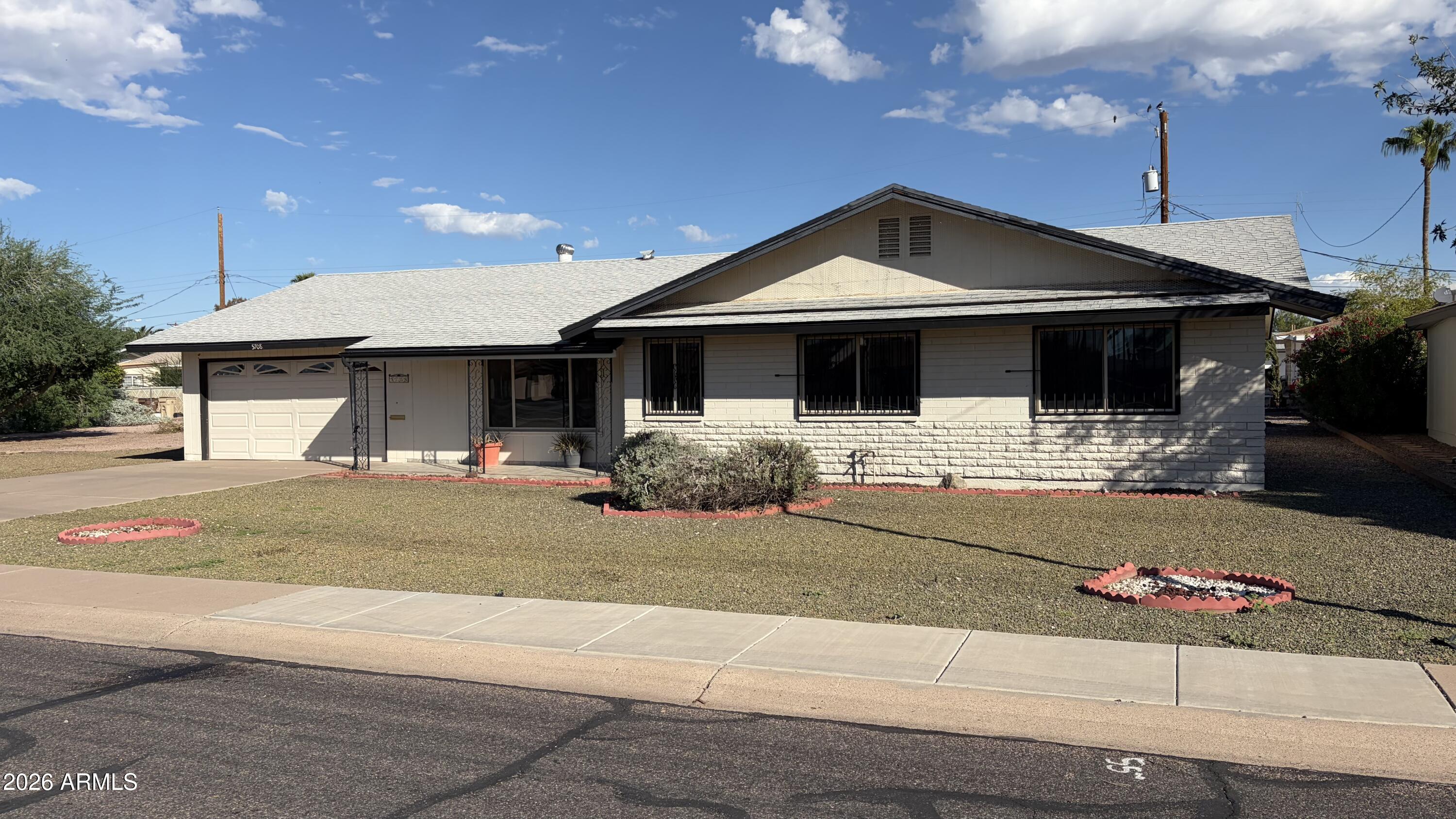 5708 E University Drive — photo