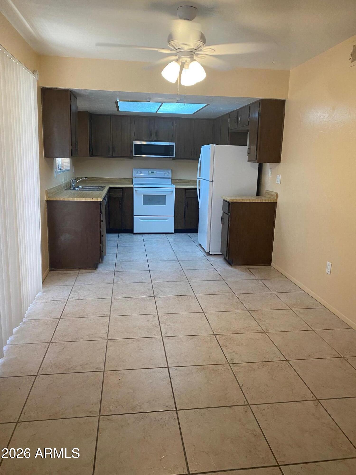 32 W Loma Vista Drive Unit 104 — photo