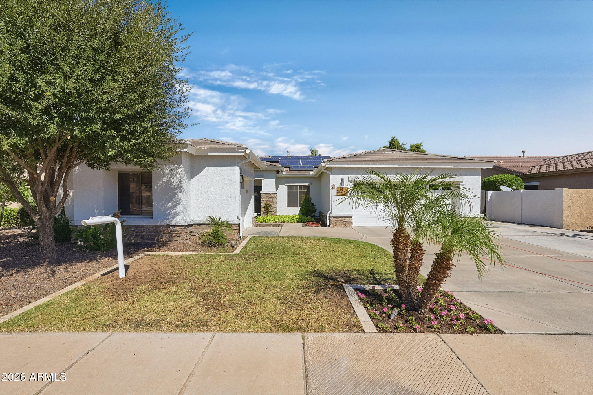 20842 E Saddle Way — photo