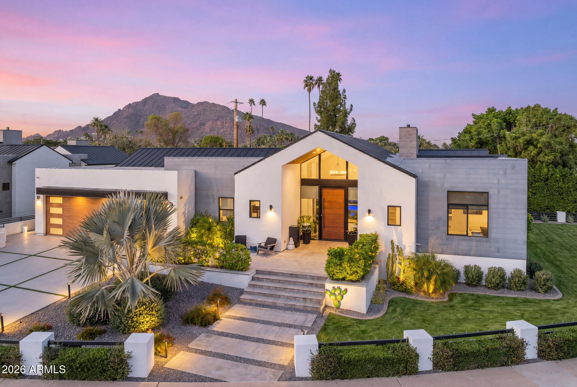 6426 E Calle Camelia Avenue — photo