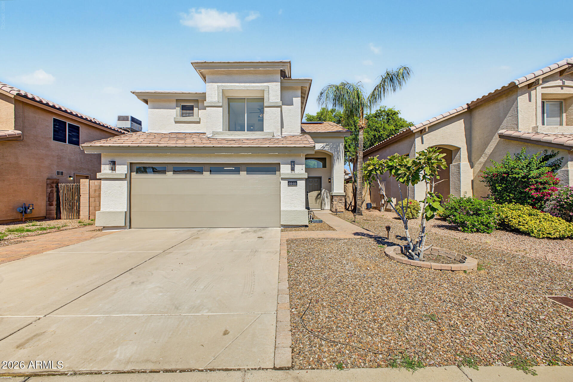 3910 E Kimberly Way — photo