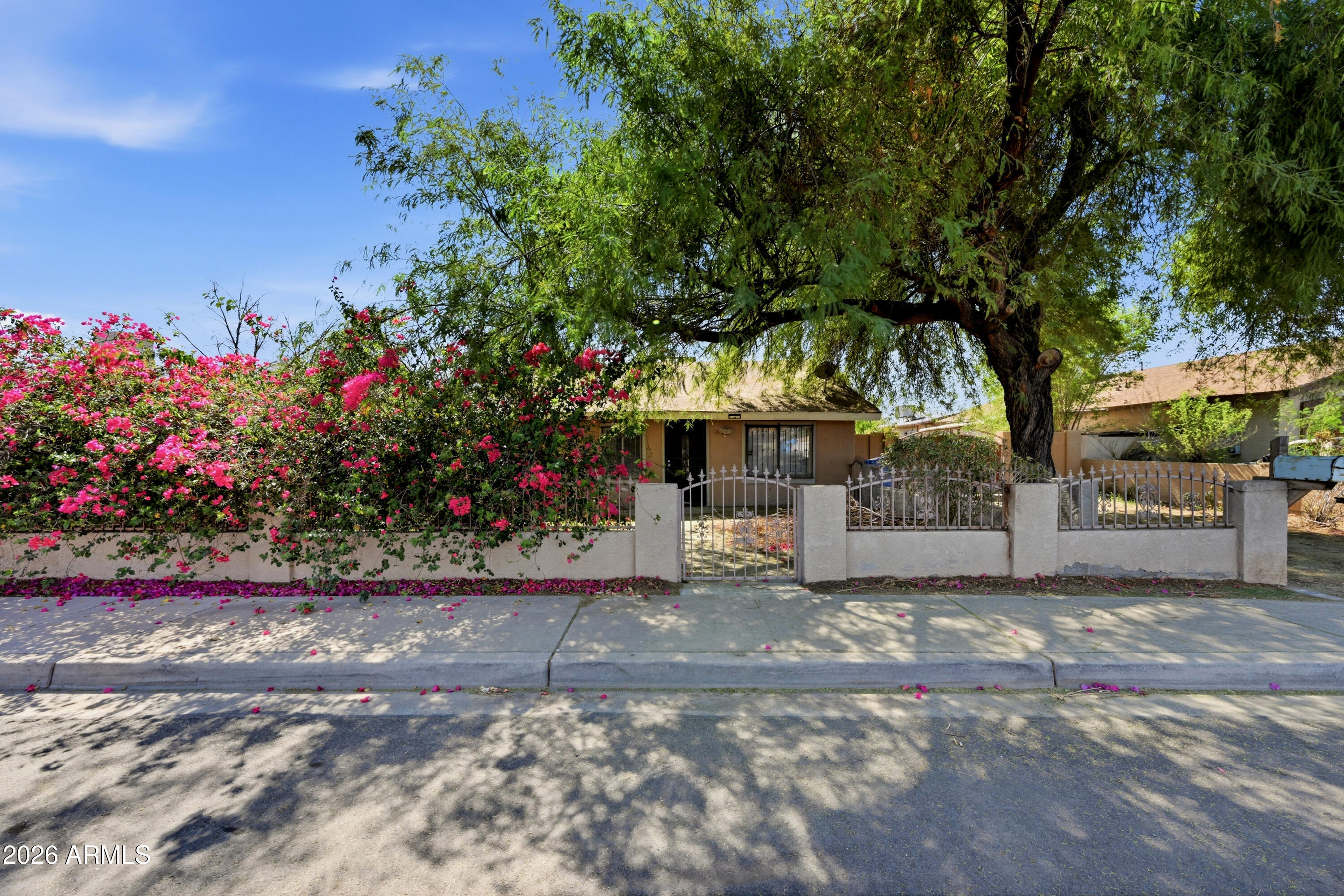 3307 W Palm Lane — photo