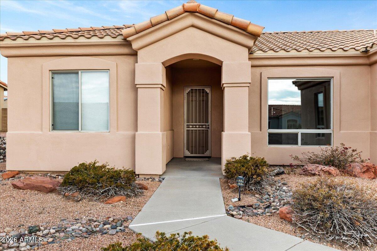1474 E Crestview Drive — photo