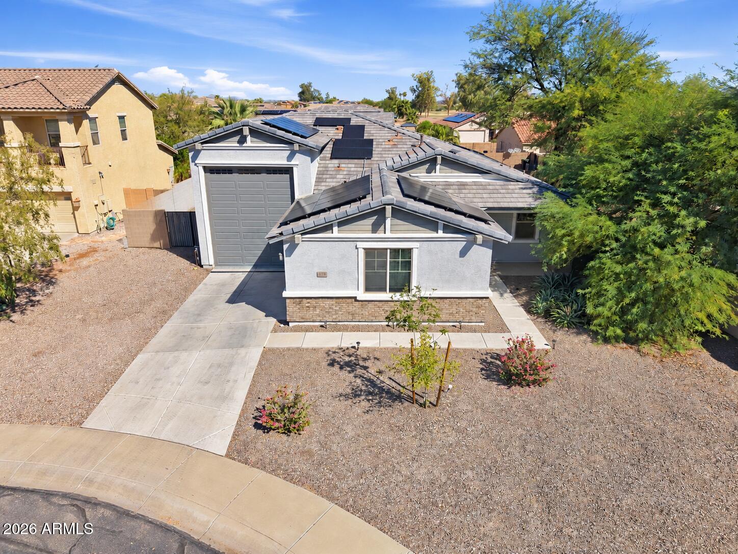 638 W Nova Court — photo