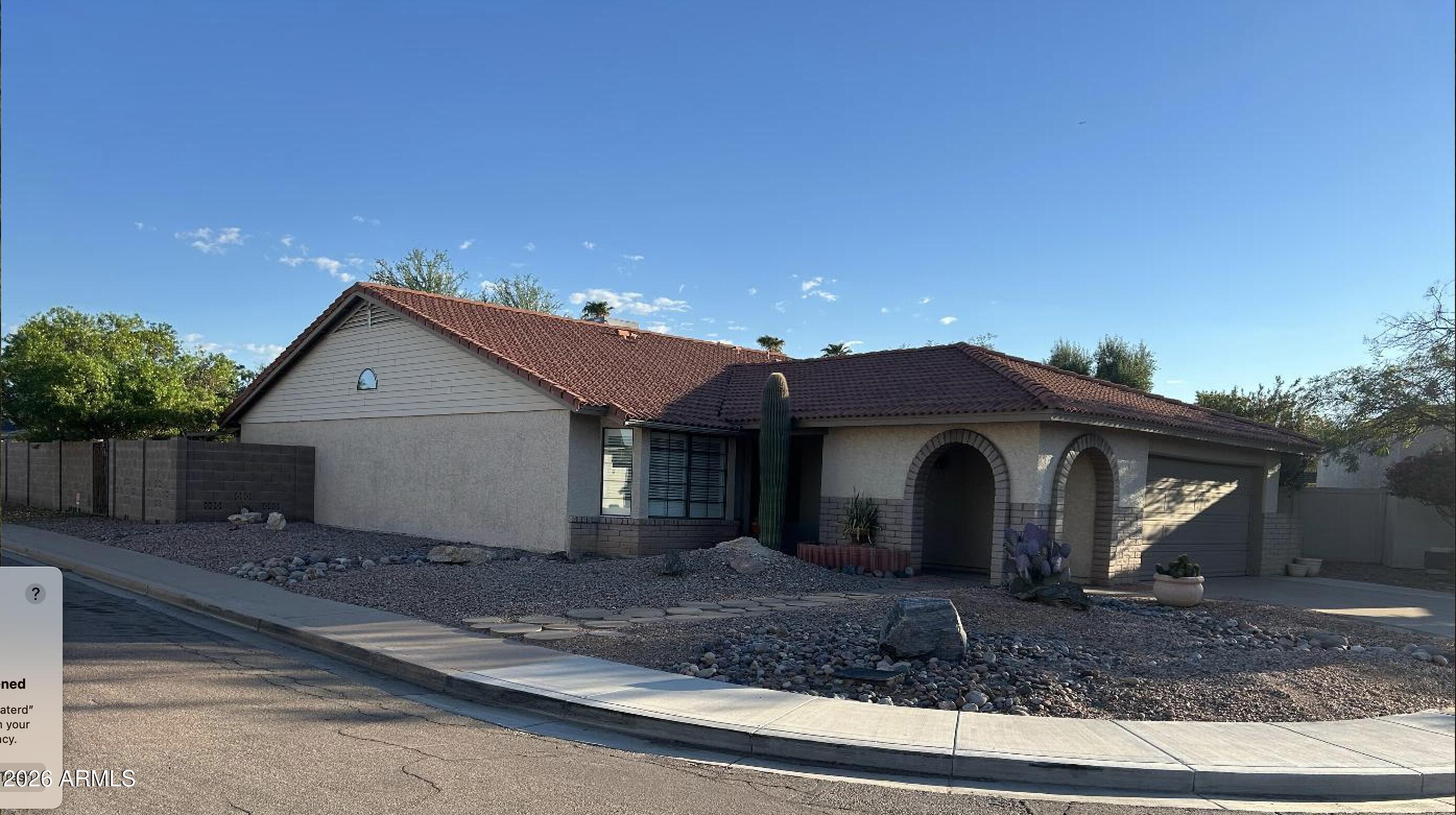 831 N 85th Place N — photo