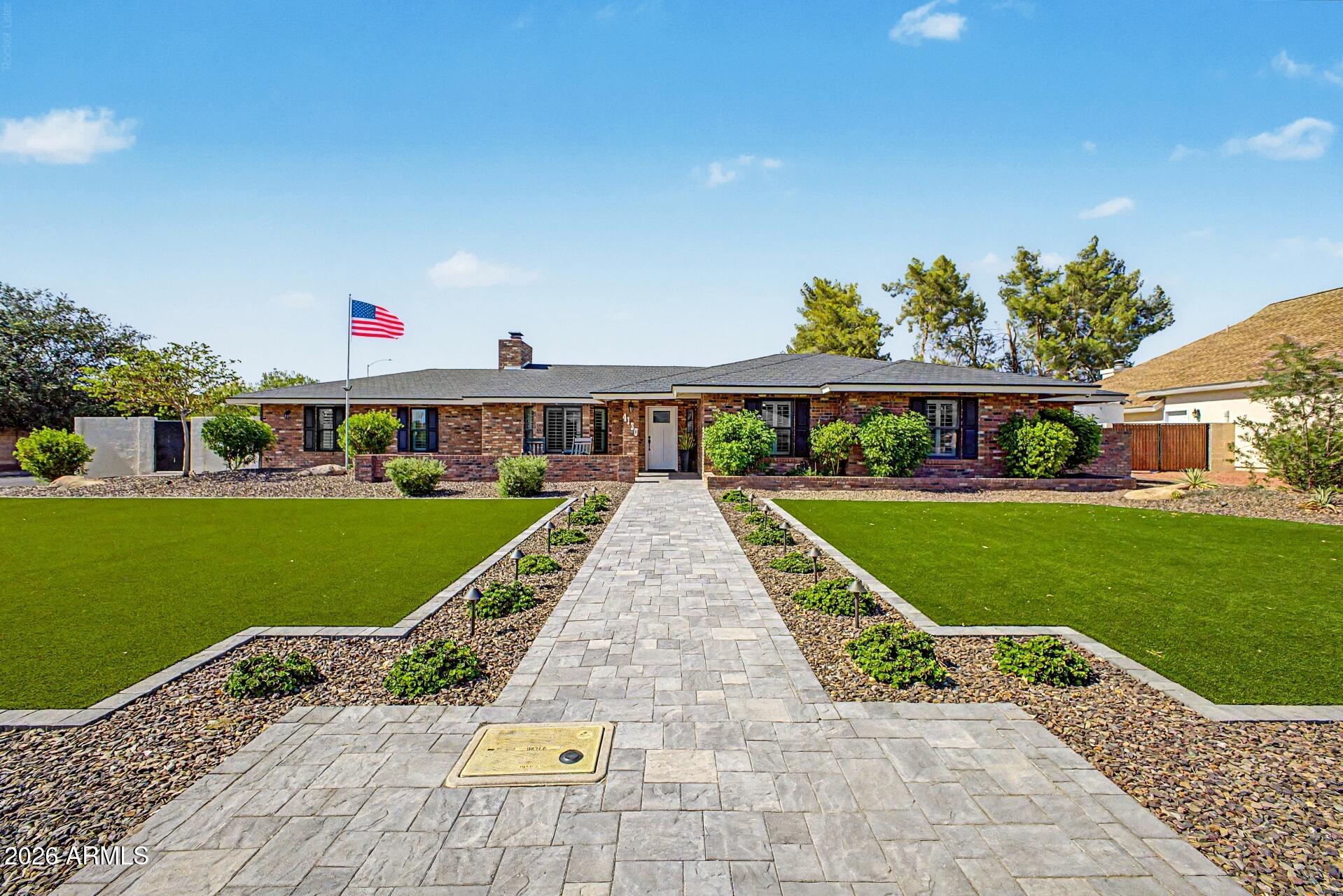 4130 E Grove Circle — photo