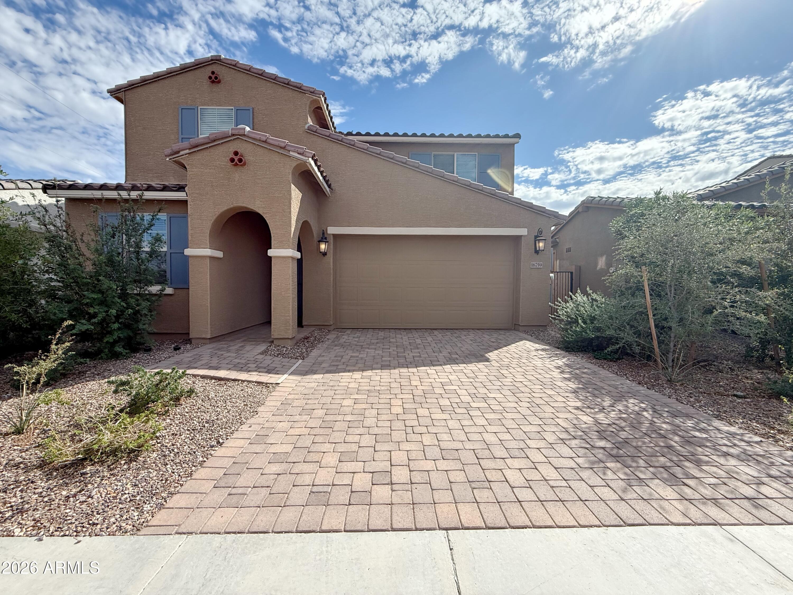 16759 W Canterbury Drive — photo