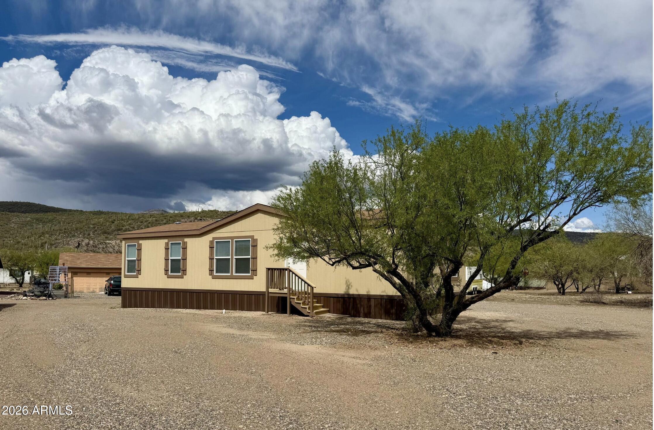 19020 E Slaton Road — photo
