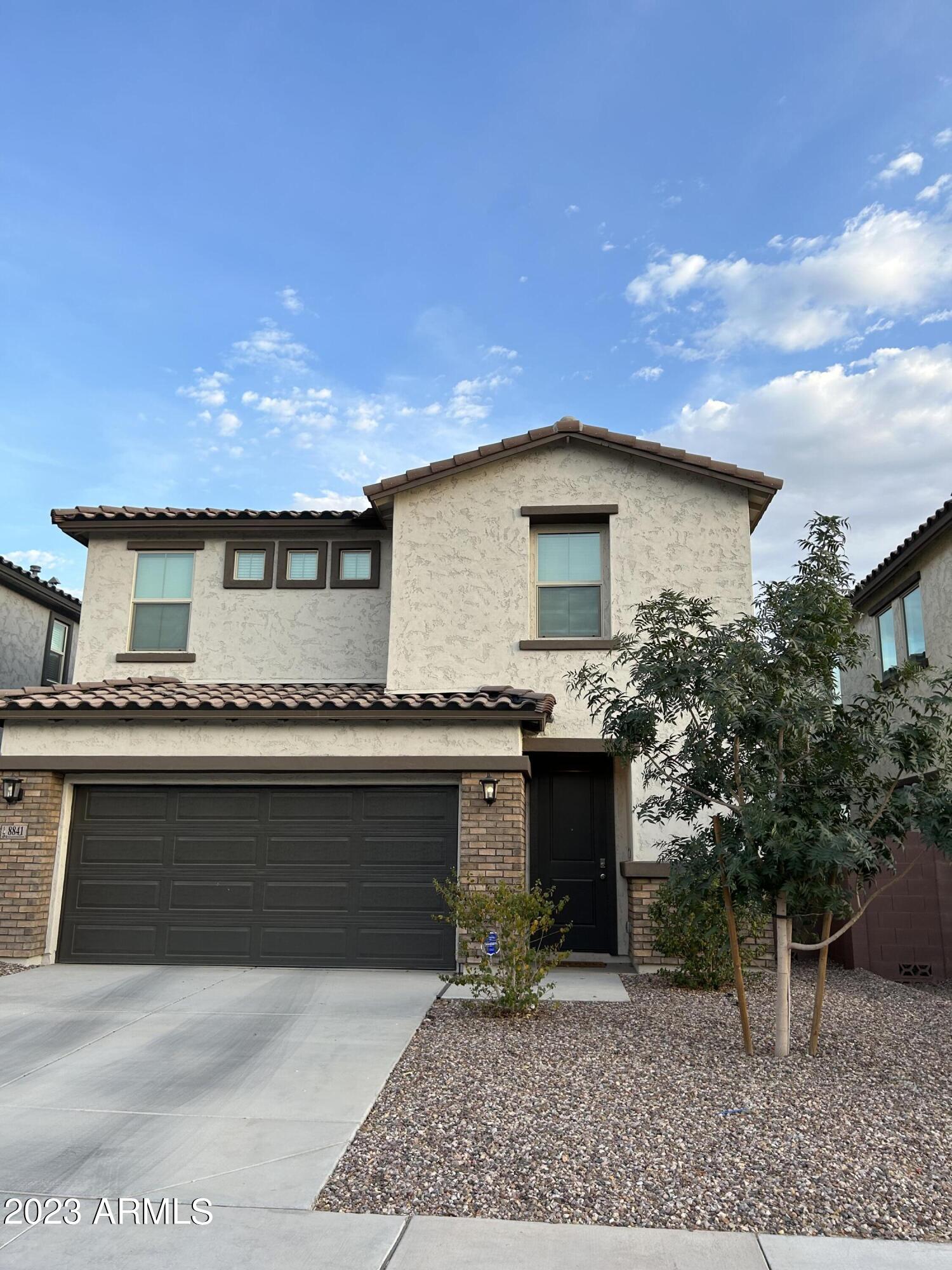 8841 W Fleetwood Lane — photo