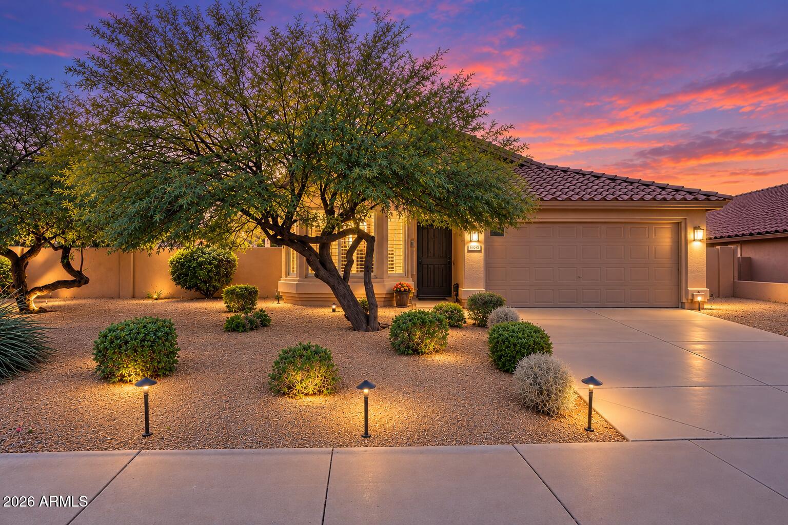 10295 E Hillery Drive — photo