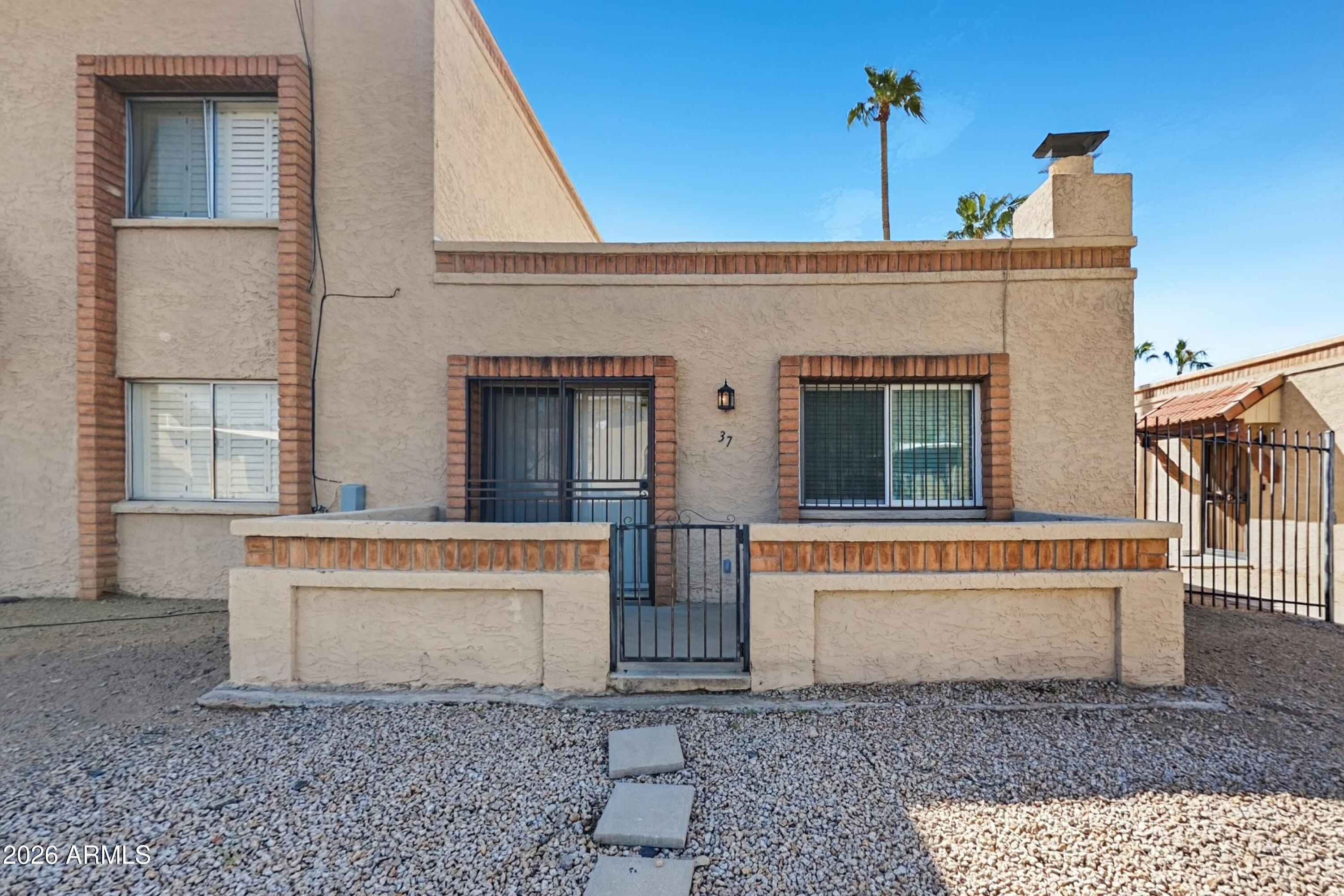 10411 N 11th Avenue Unit 37 — photo