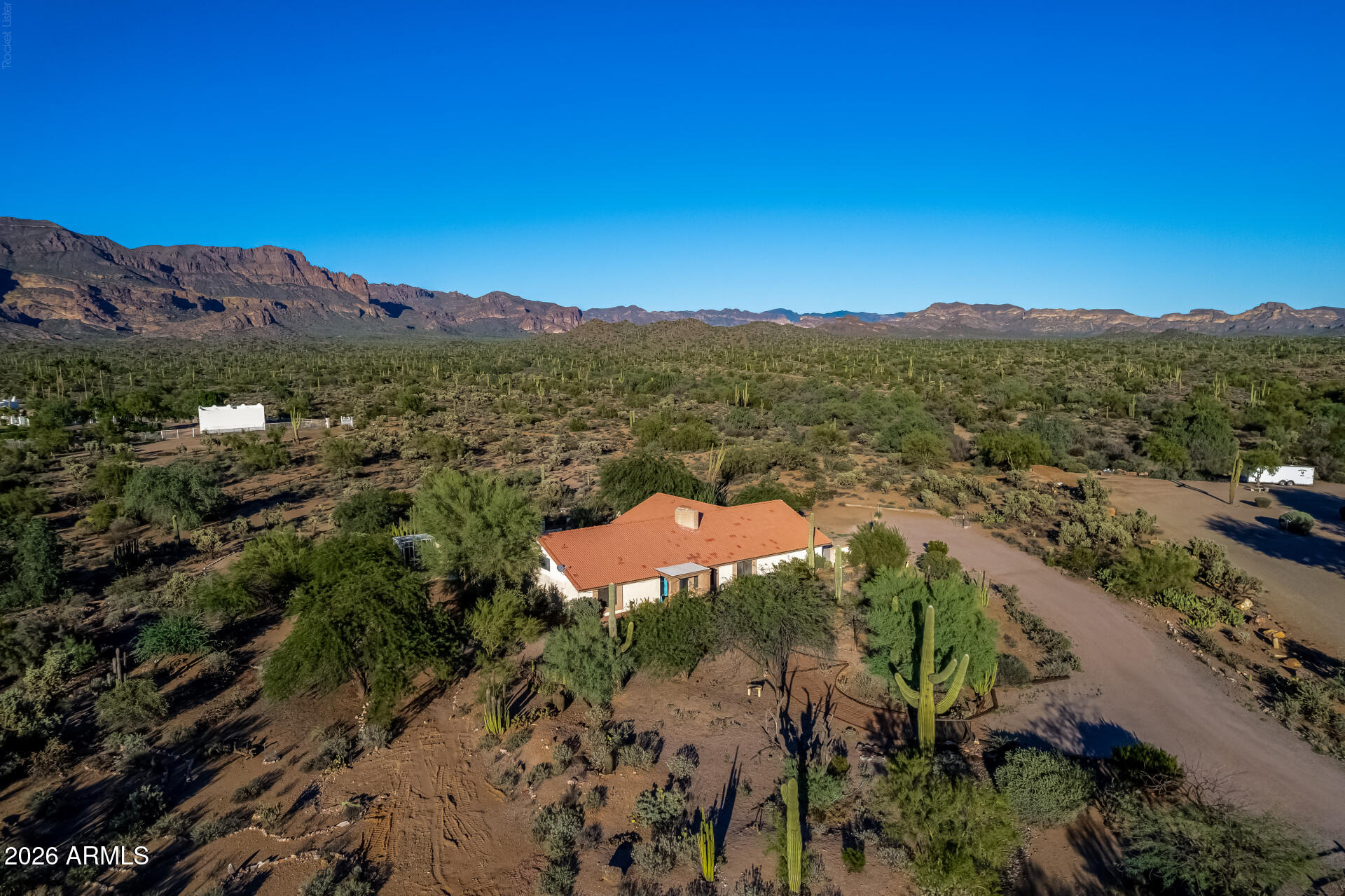 11086 E Hummingbird Lane — photo
