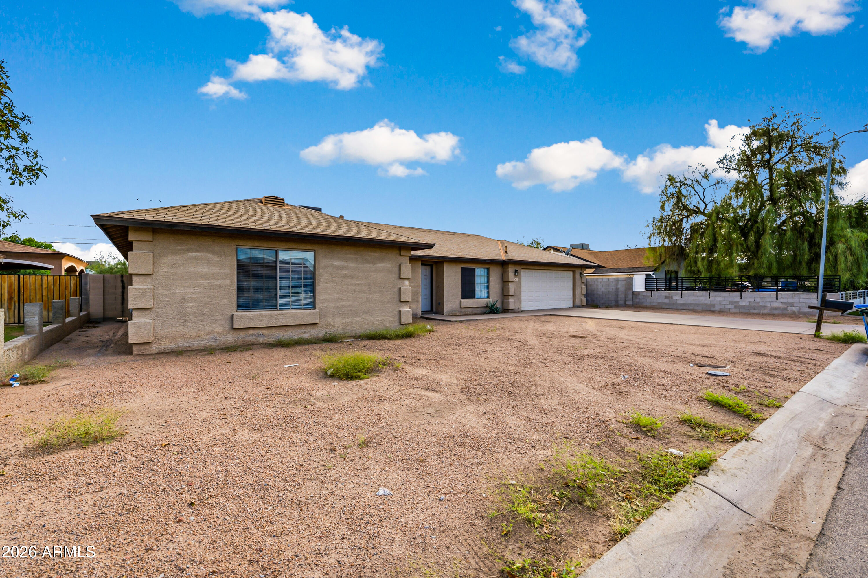 3811 W Sunland Avenue — photo