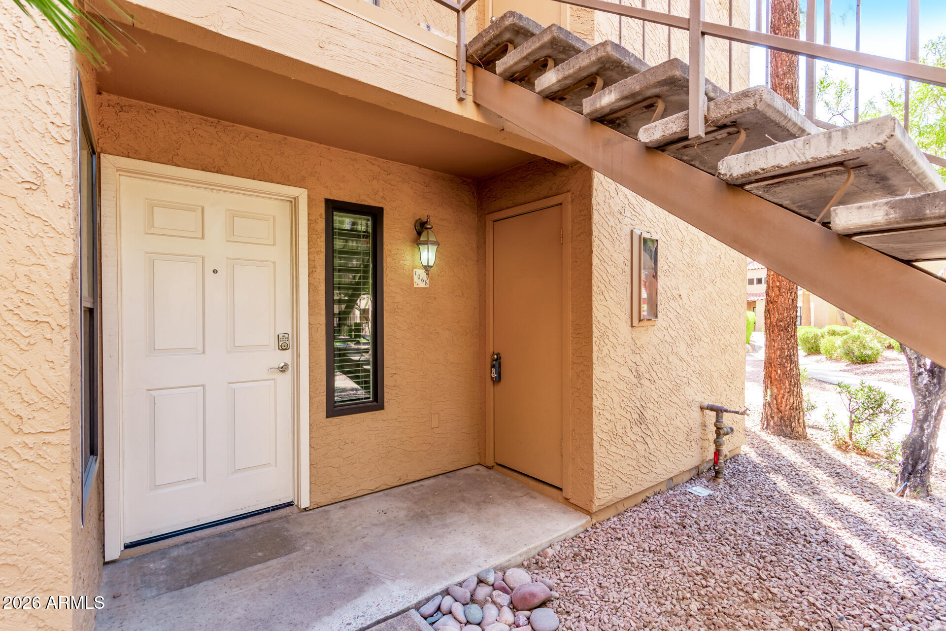 8787 E Mountain View Road Unit 1068 — photo
