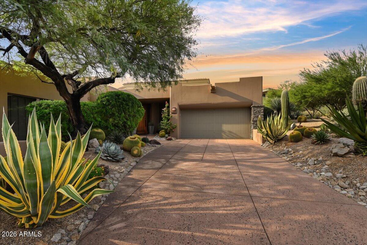 39032 N 101st Way — photo