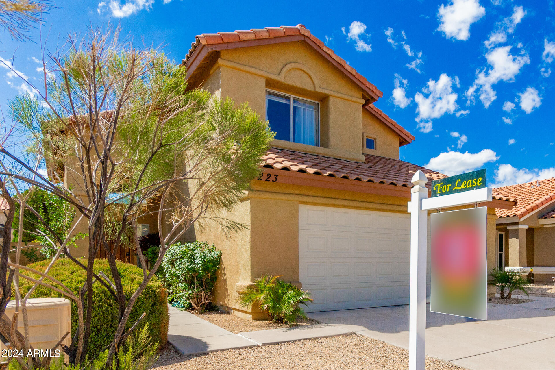 3223 E Poinsettia Drive — photo