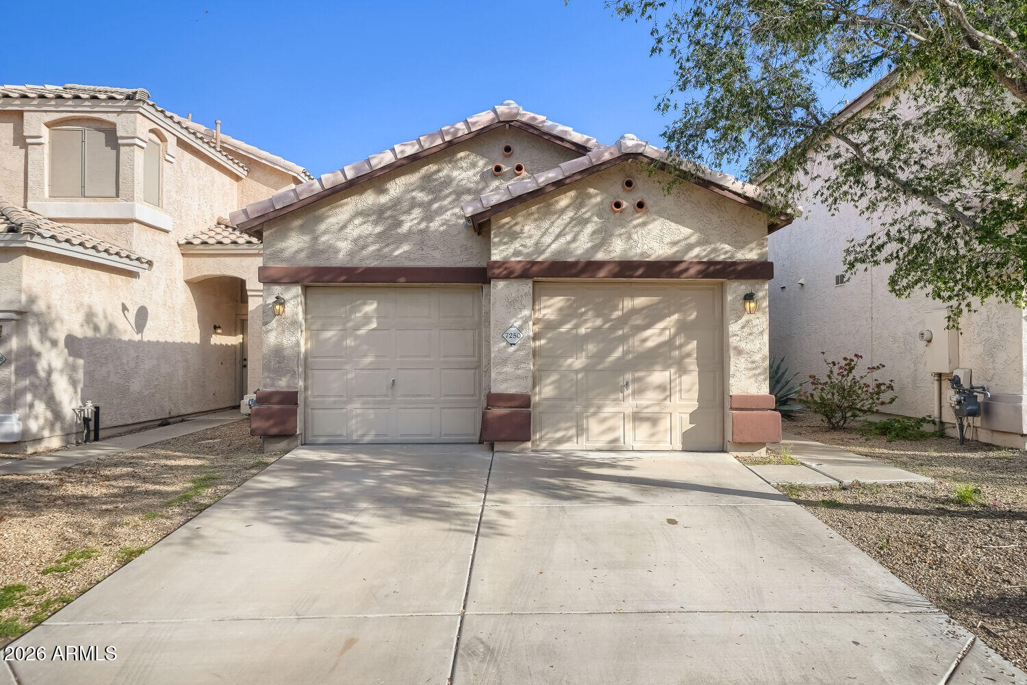 7250 E Knoll Street — photo