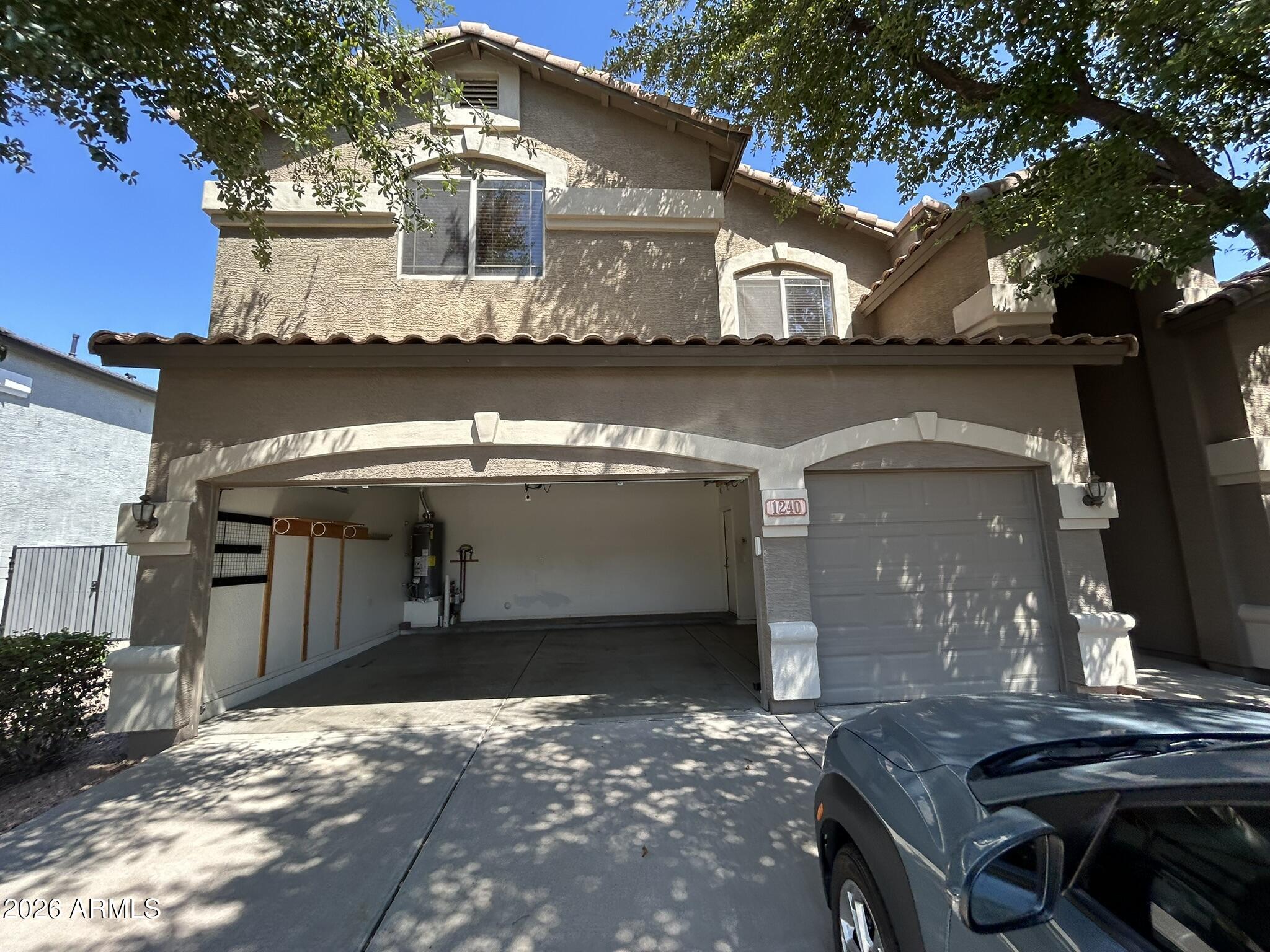 1240 E Baylor Court — photo