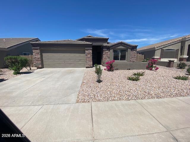 742 E Dragon Springs Drive — photo