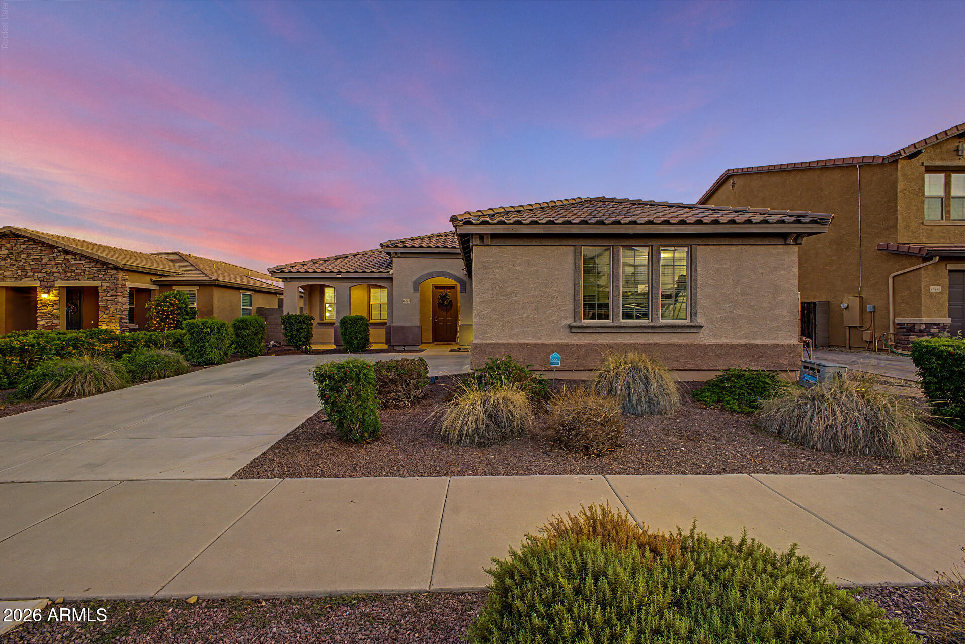 15847 W Shaw Butte Drive — photo