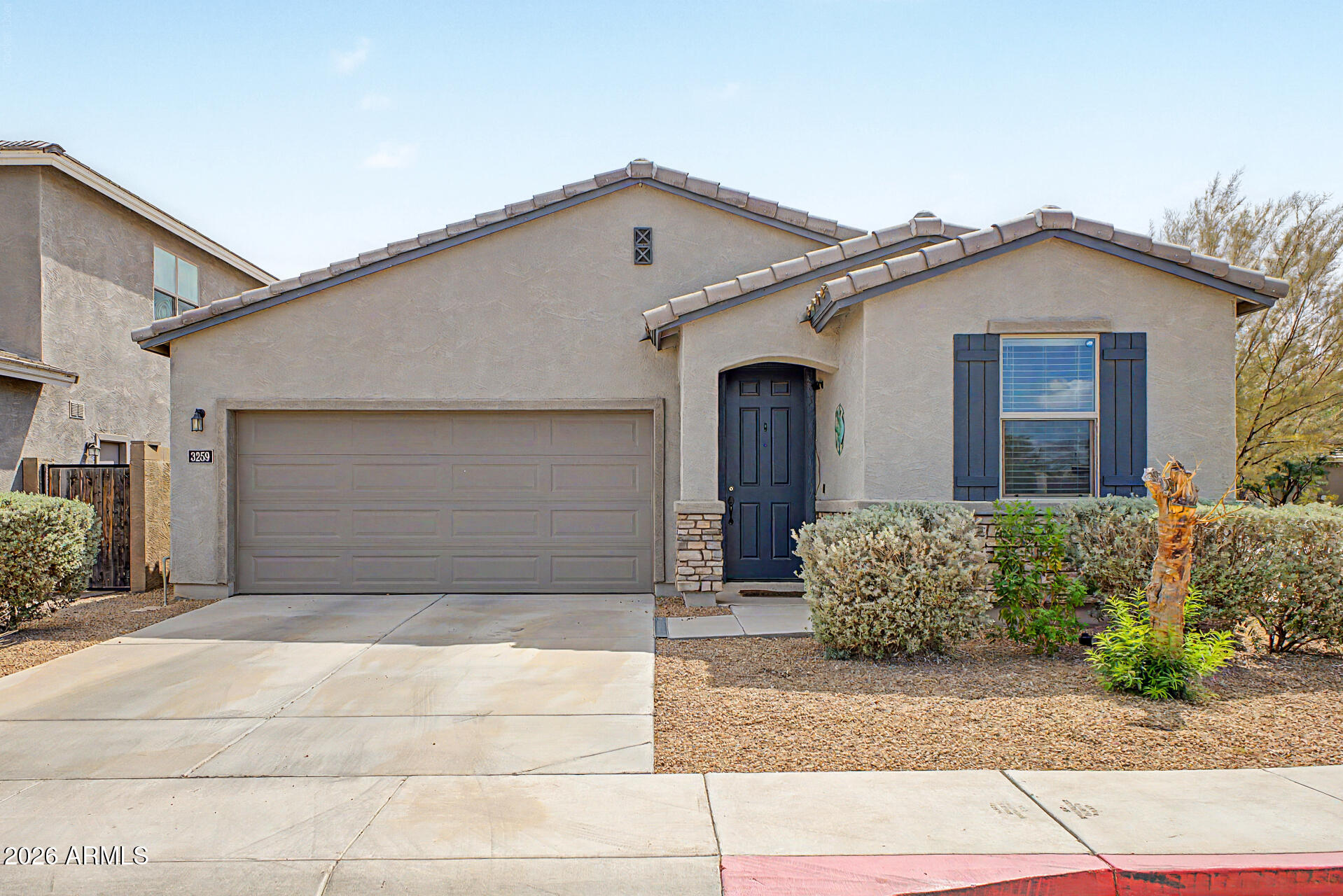 3259 W Carter Road — photo