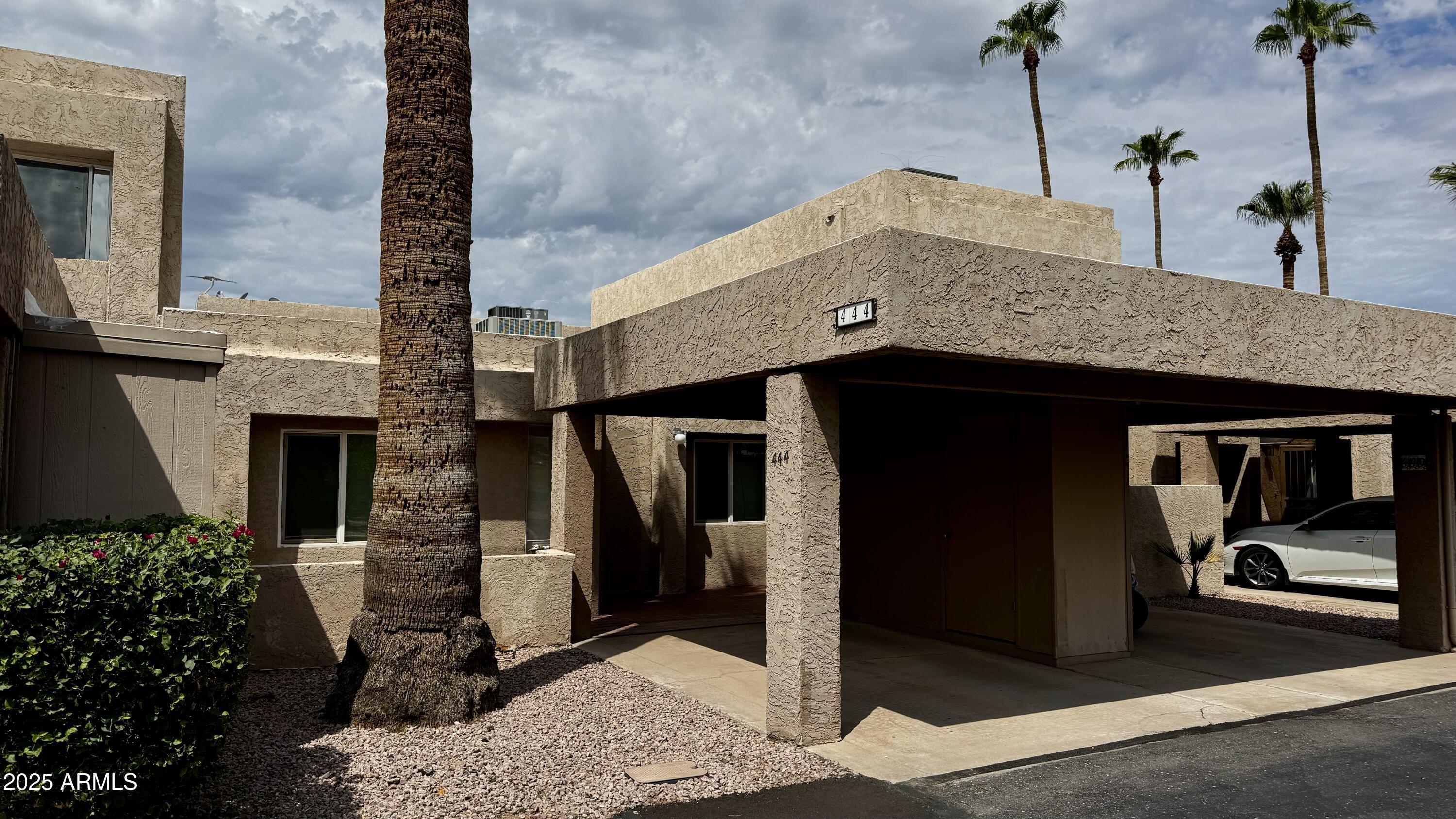 444 S Desert Palm — photo