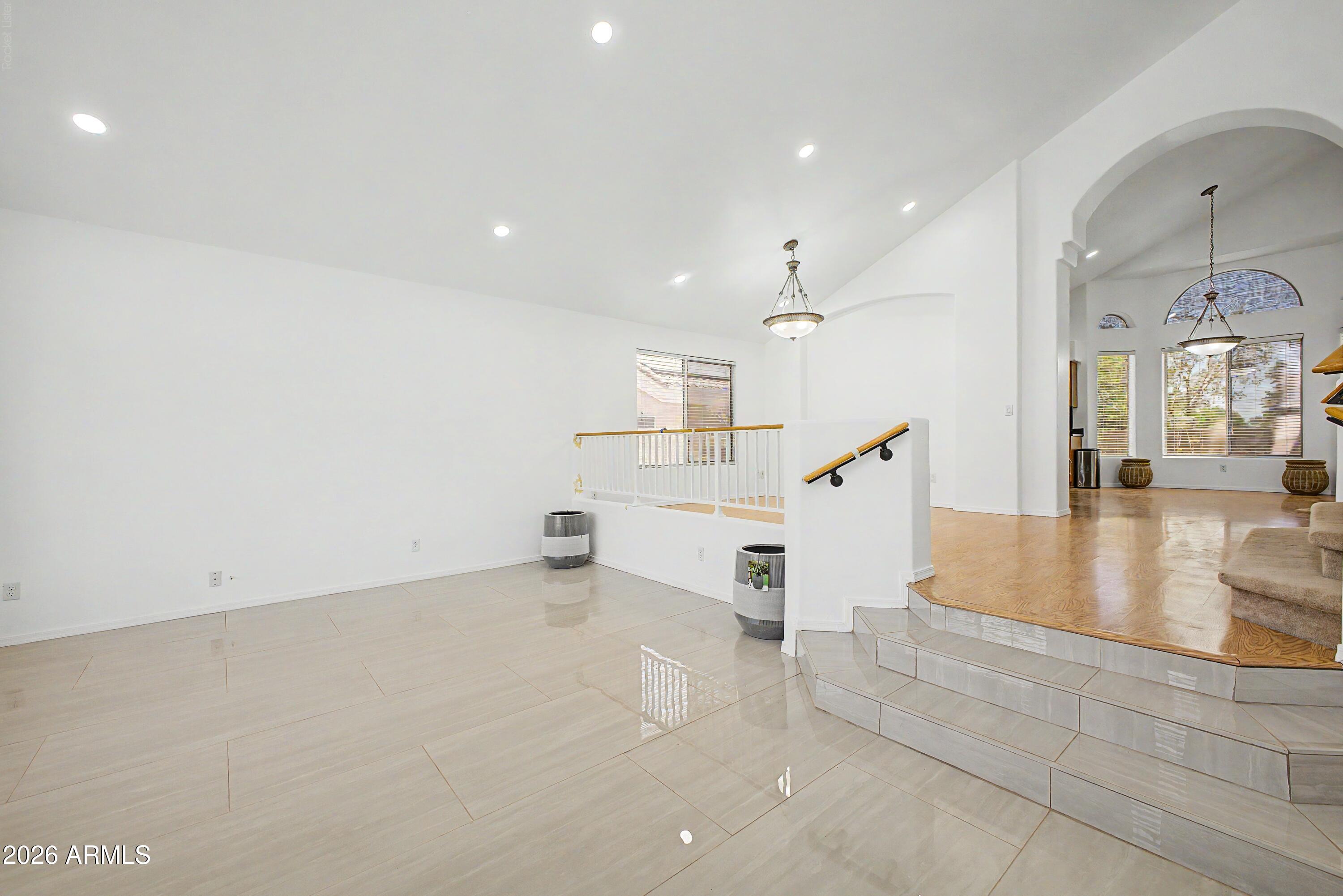 413 W Liberty Lane — photo