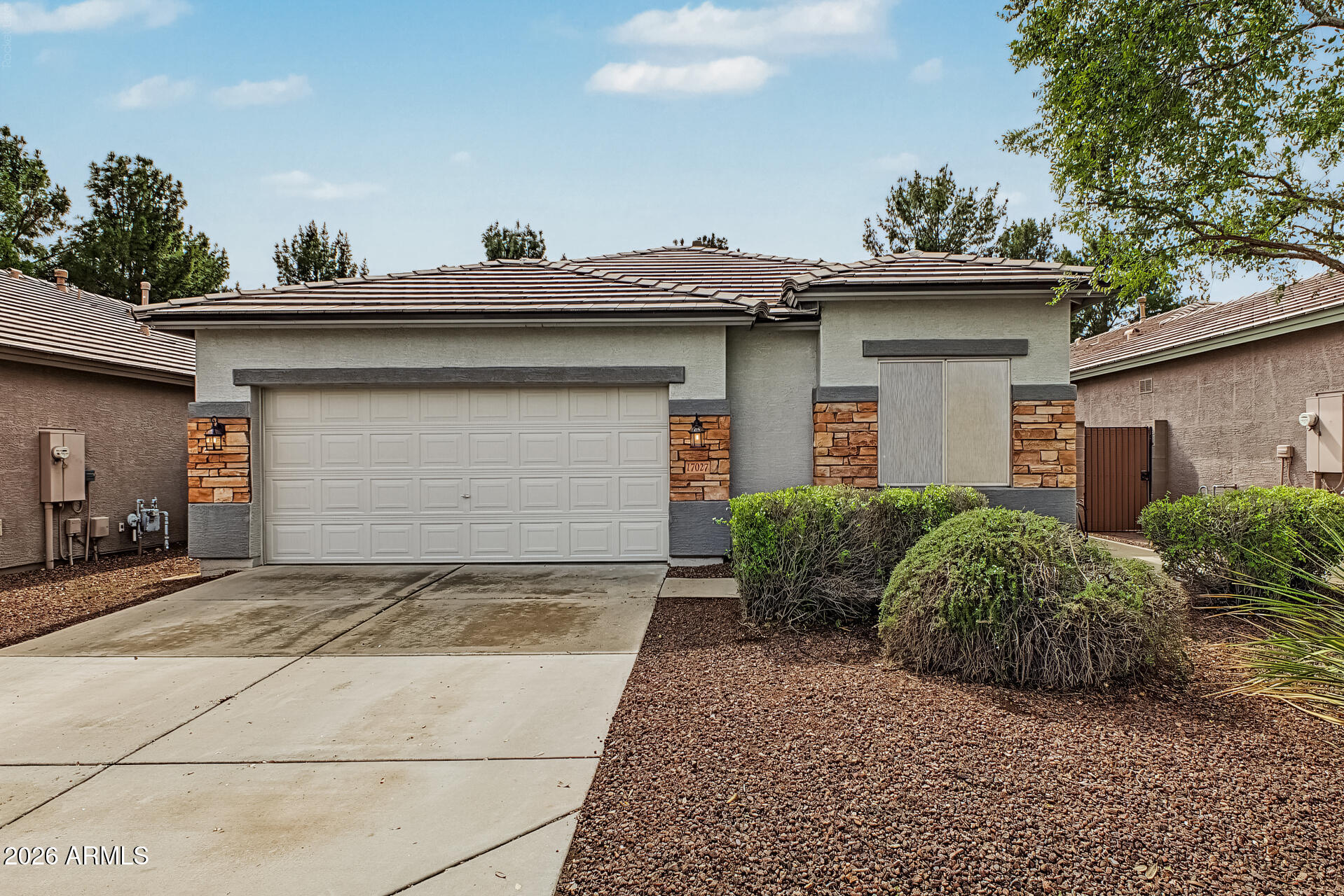 17027 W Lundberg Street — photo