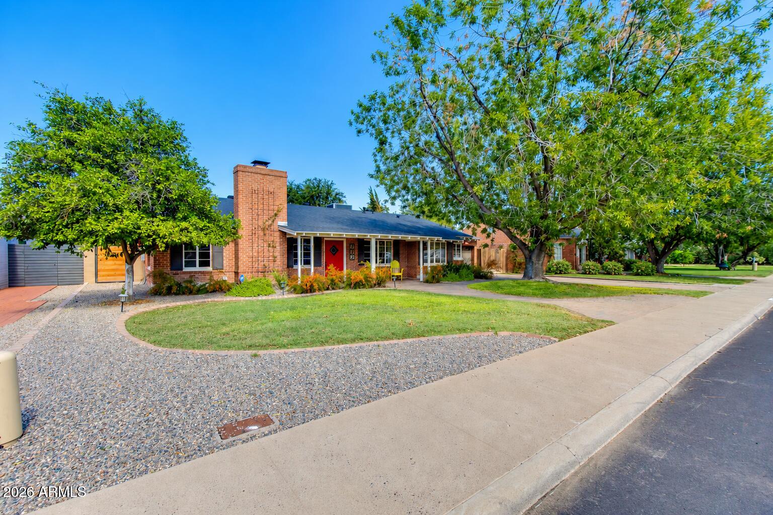 232 E Medlock Drive, Phoenix, AZ 85012 — photo 3