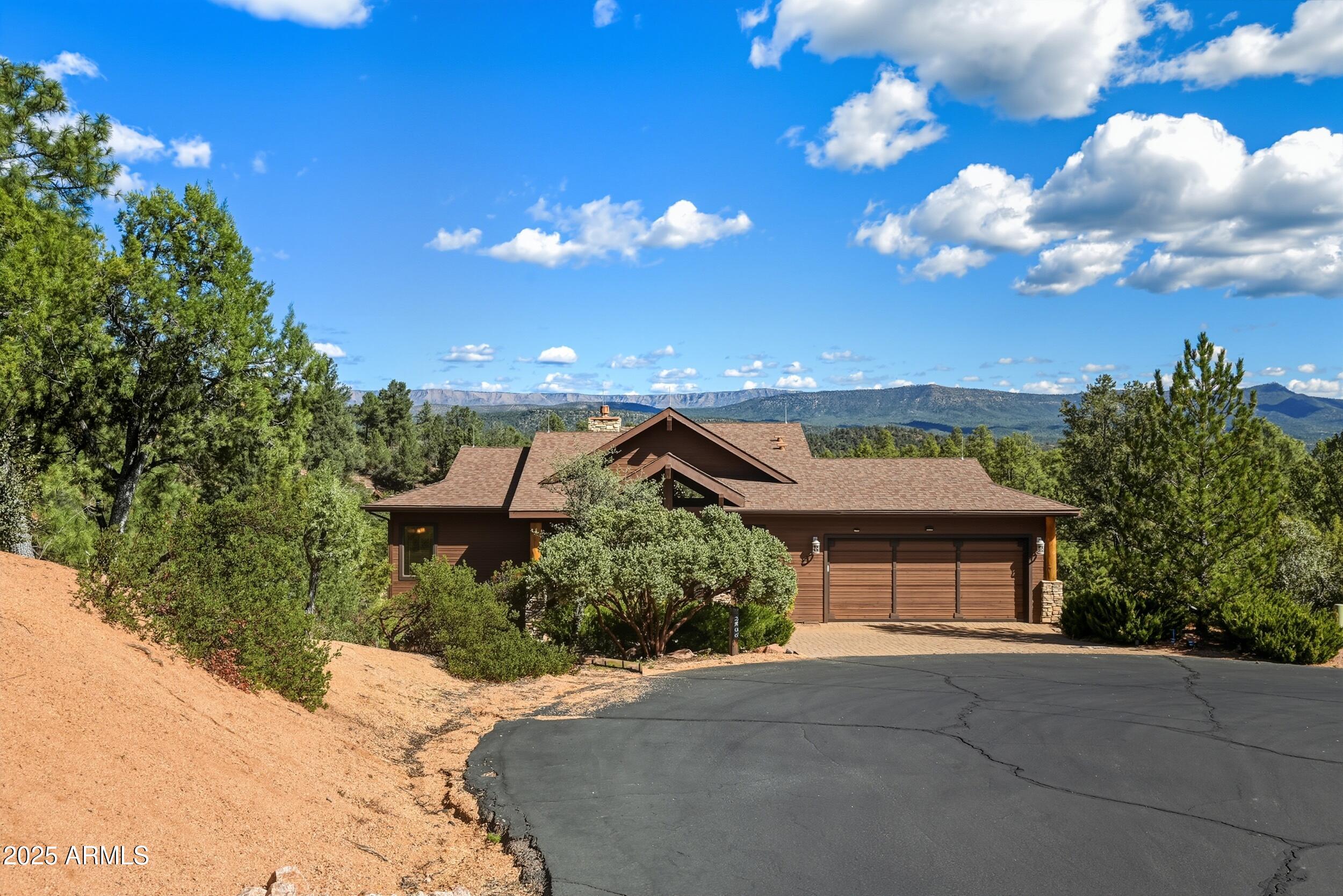 2506 E Feather Plume Court — photo