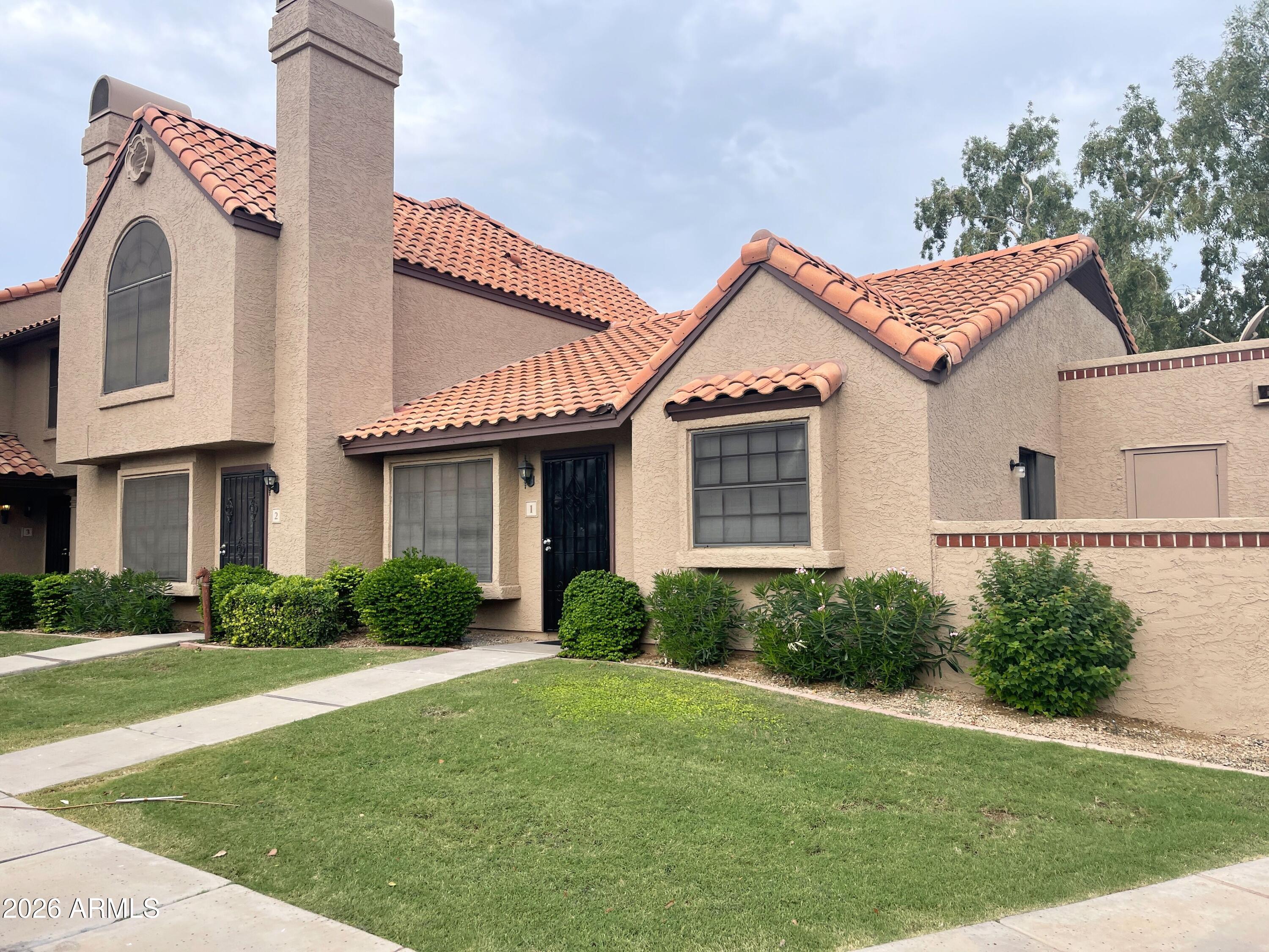 3491 N Arizona Avenue Unit 1 — photo