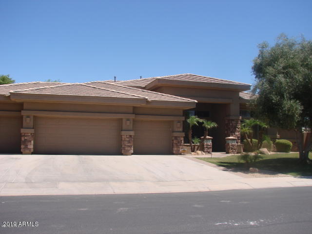1530 W Grand Canyon Drive — photo