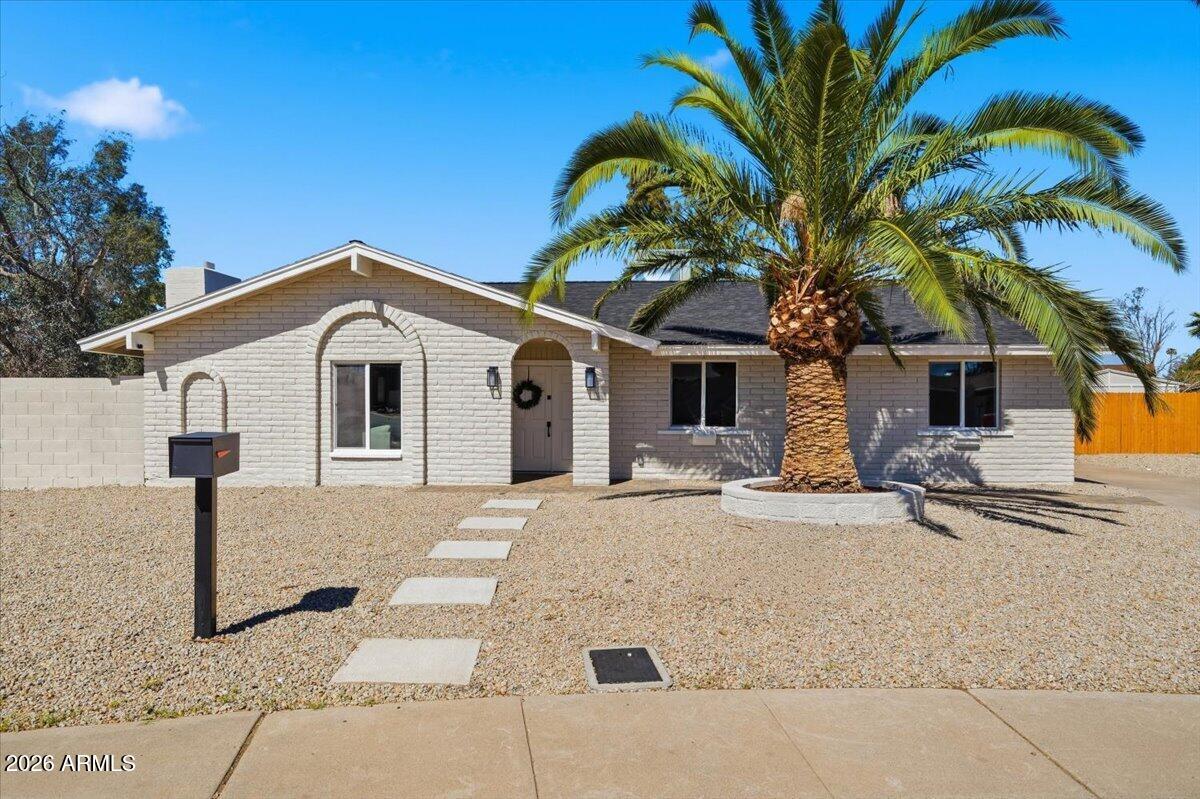 3730 W Mescal Street — photo