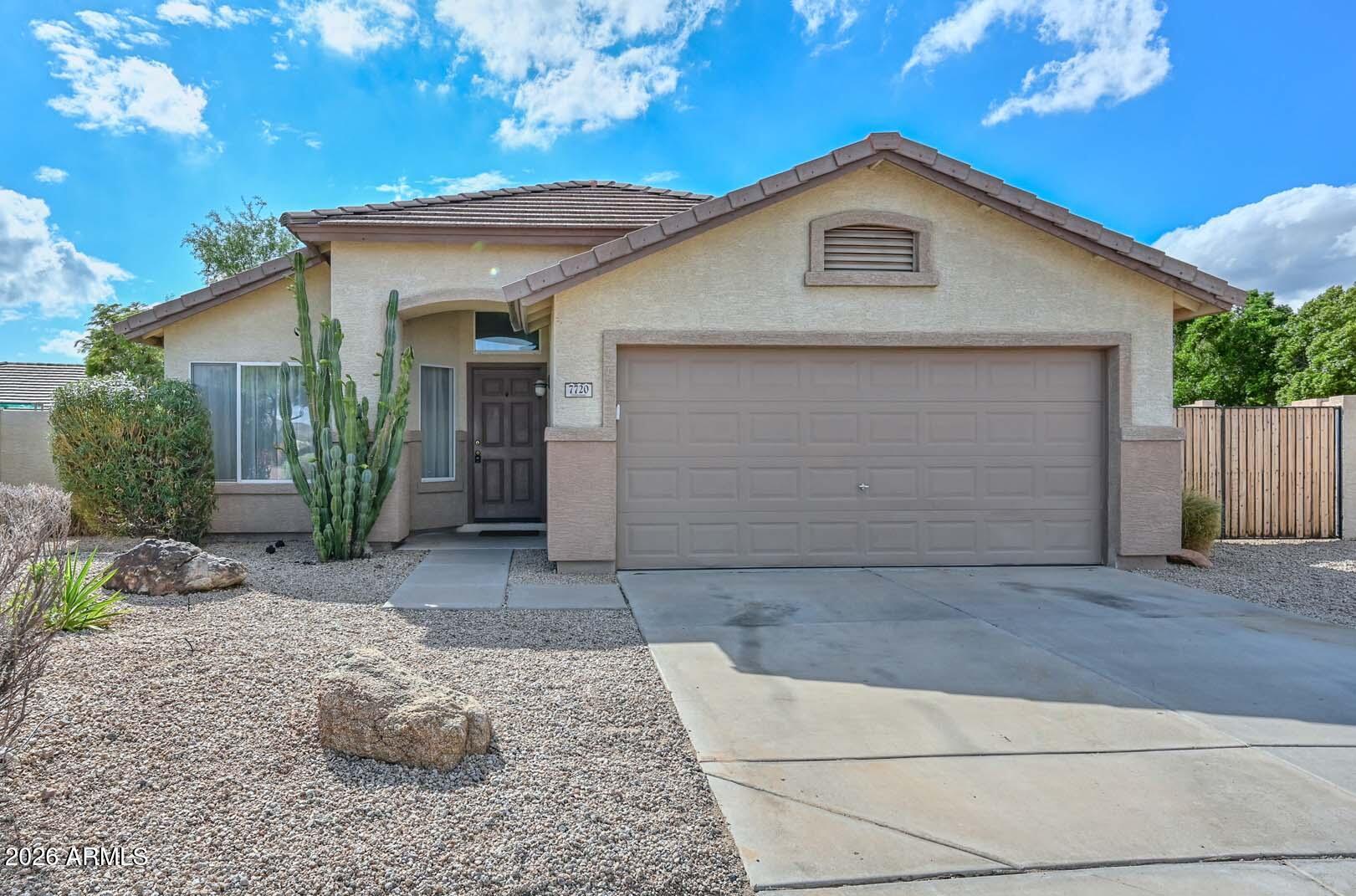 7720 W Foothill Drive — photo