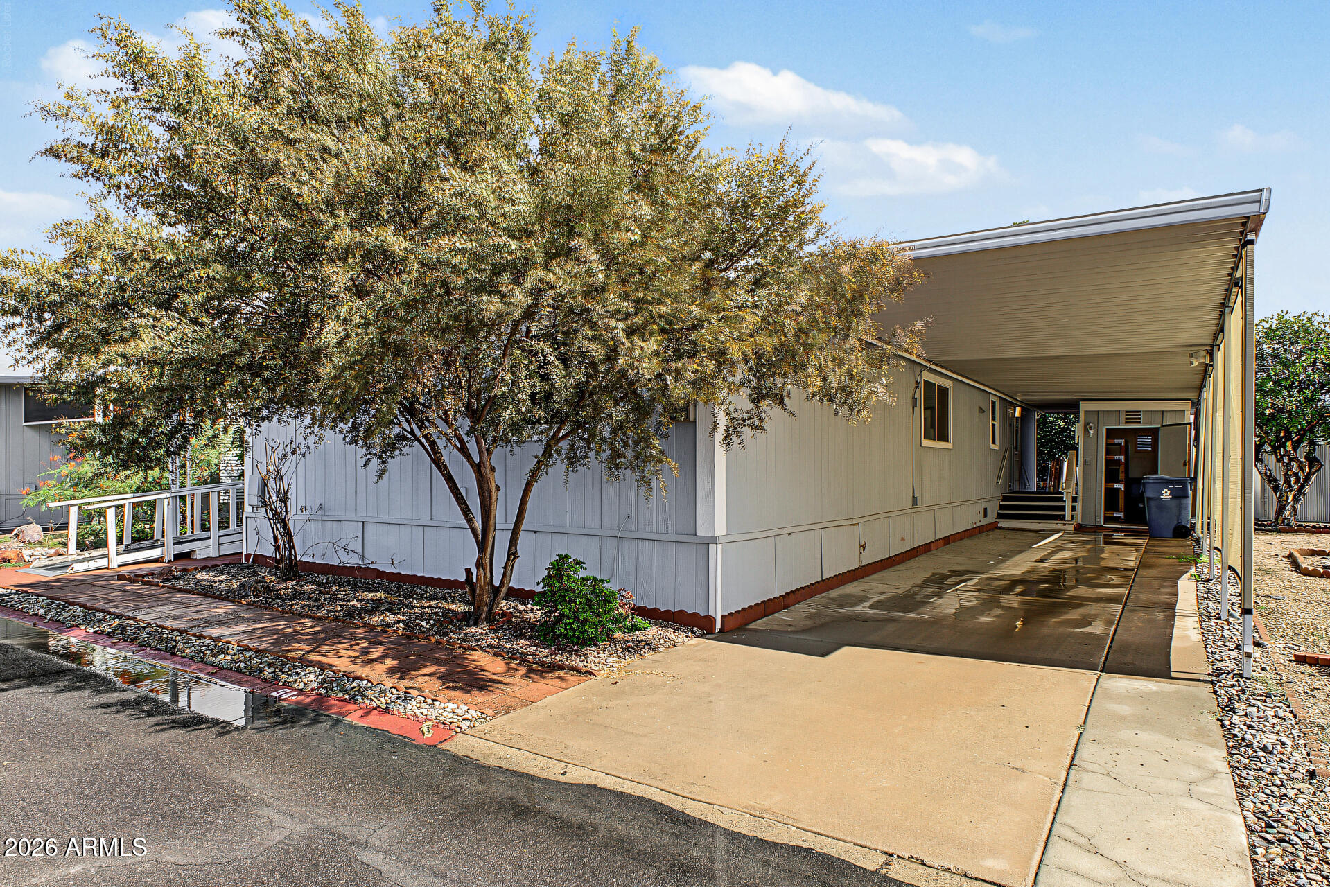 2650 W Union Hills Drive Unit 54 — photo