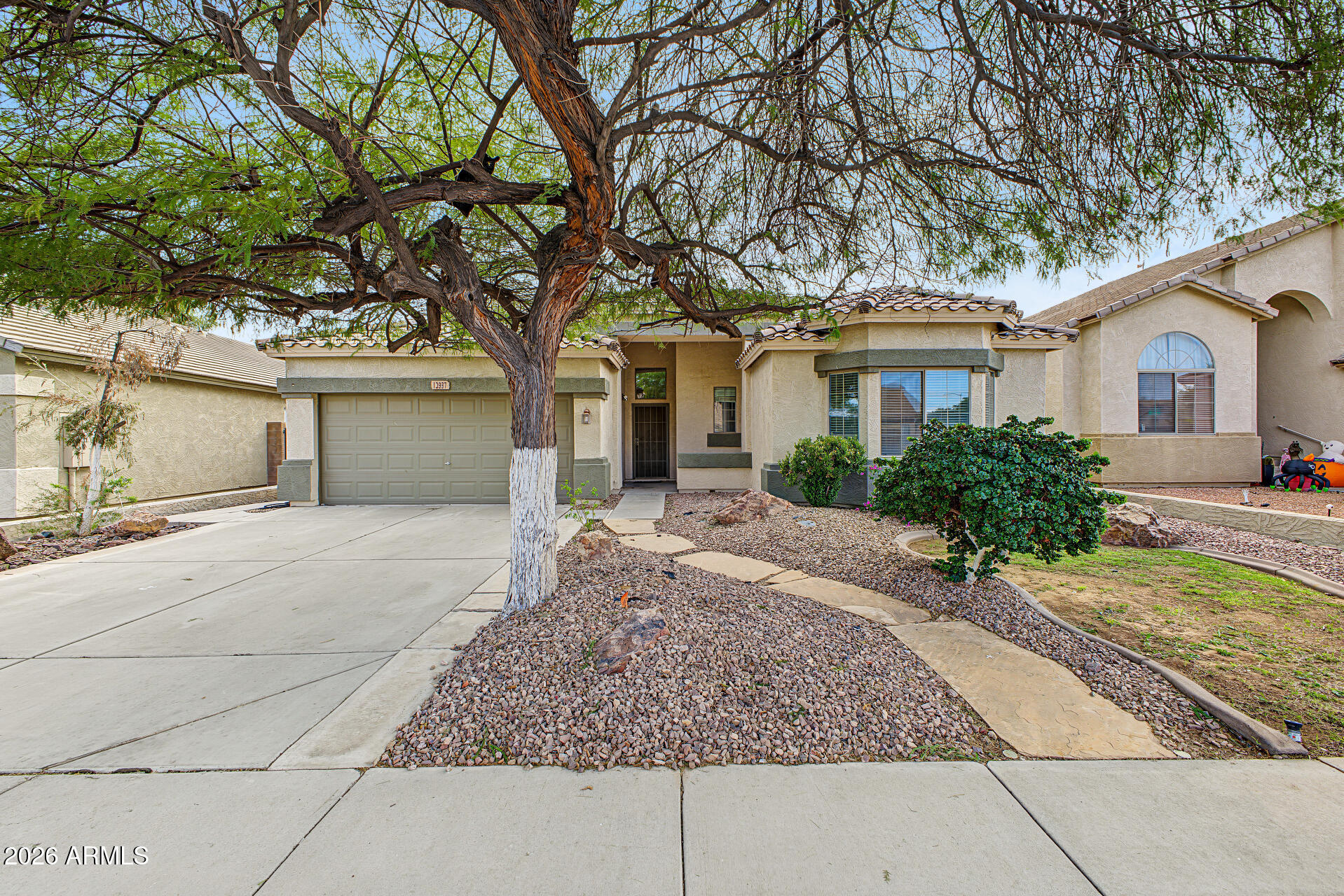 12937 W Ash Street — photo