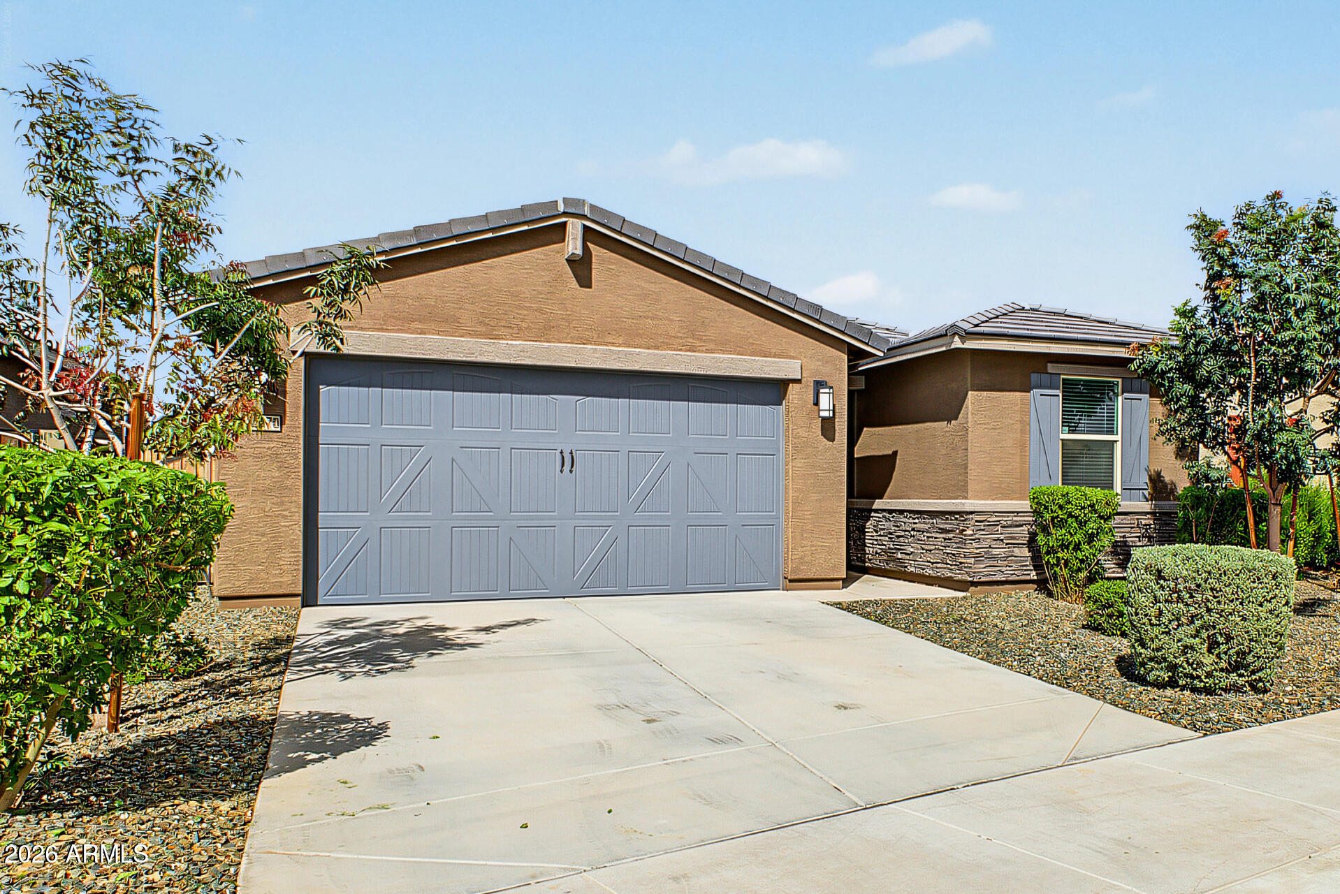 16070 W Smoketree Drive — photo