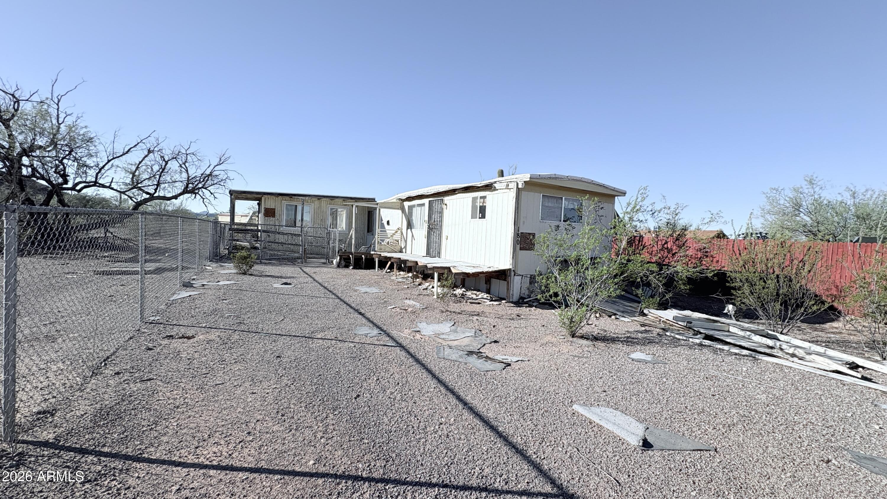 180 E Ocotillo Street — photo