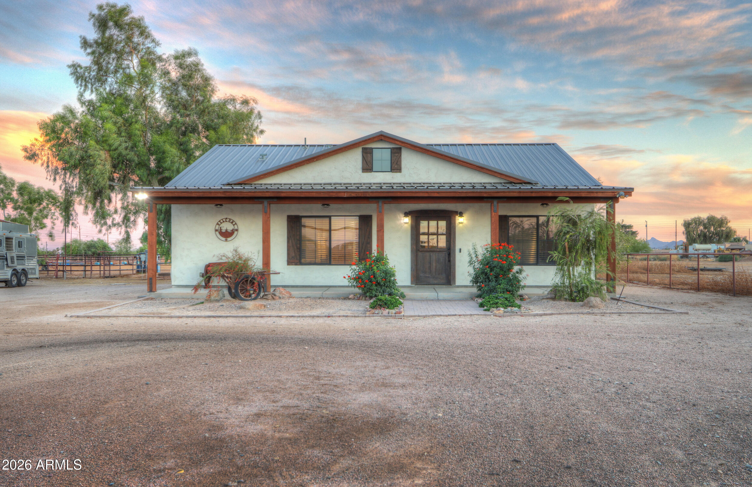 49581 W Gail Lane — photo