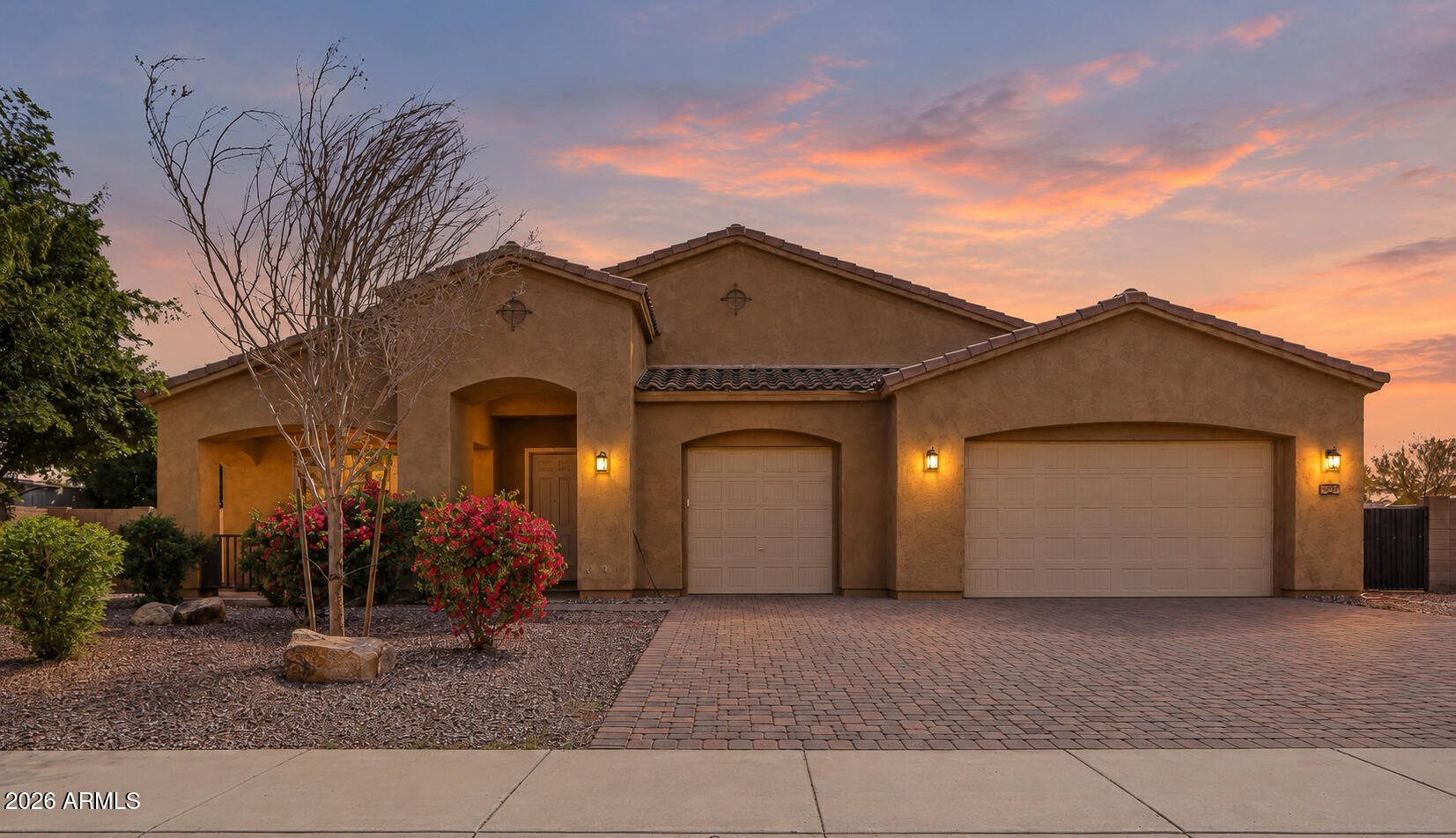 18127 W Sells Drive — photo