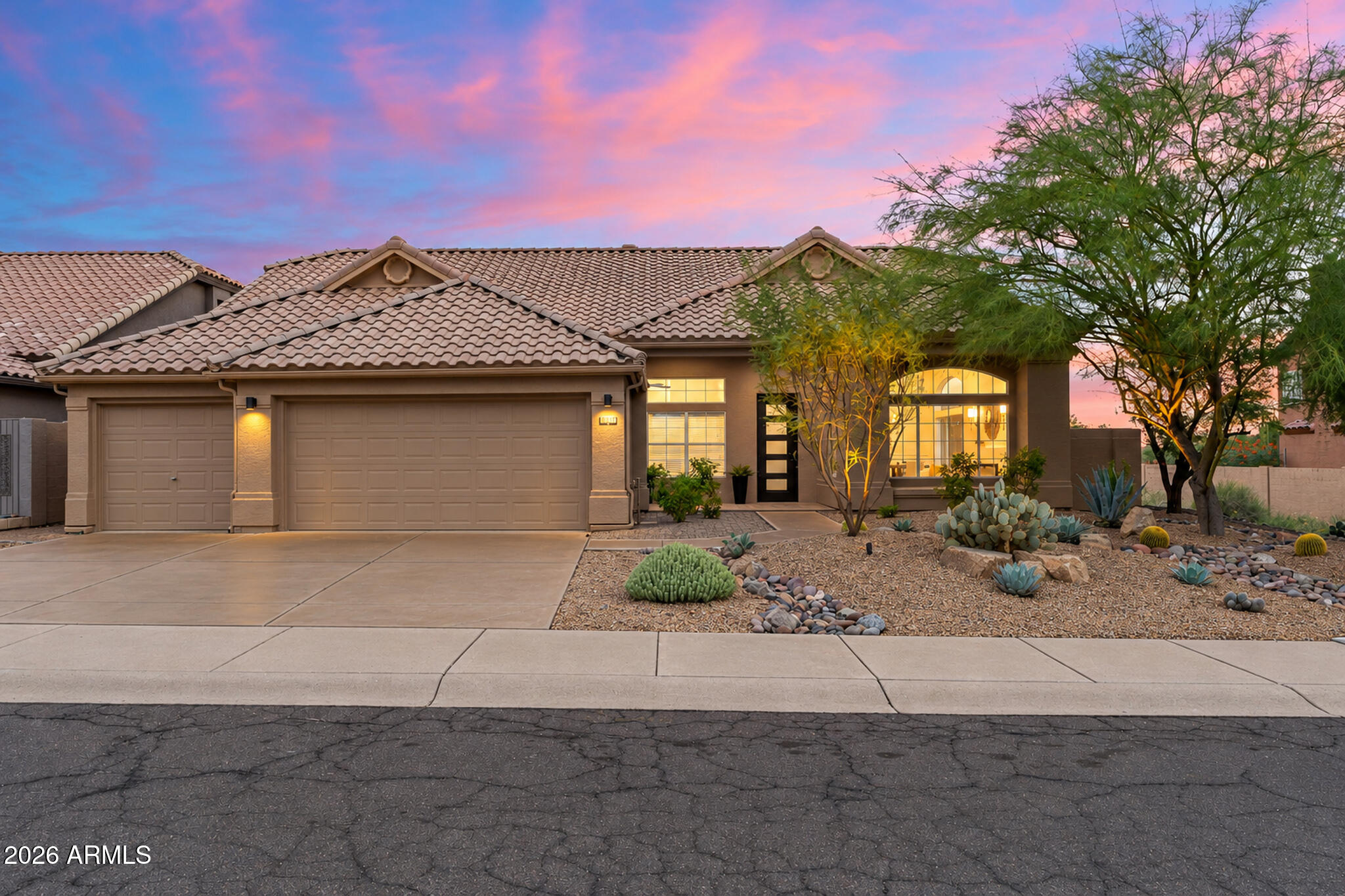 11149 E White Feather Lane — photo