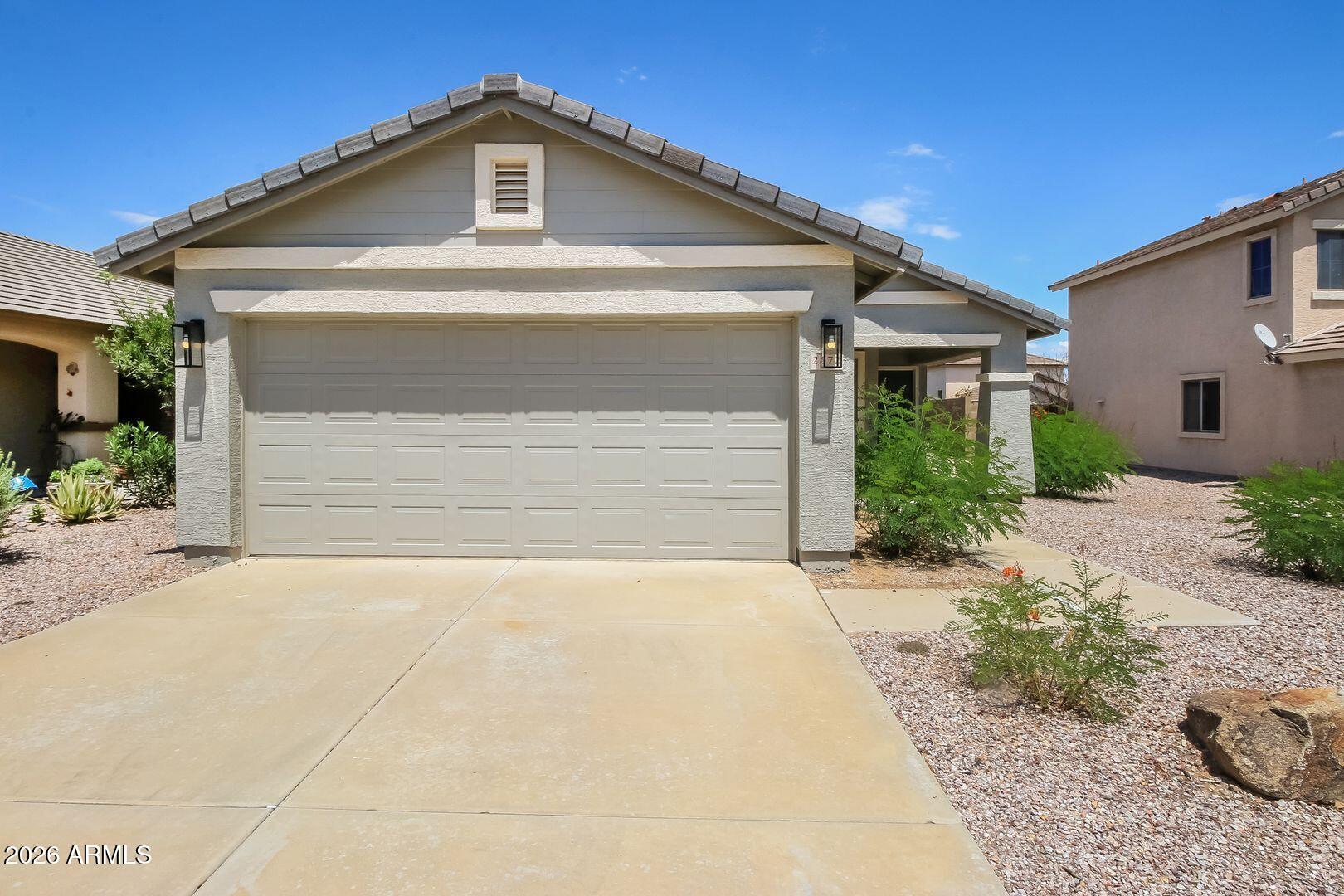 2472 W Wrangler Way — photo